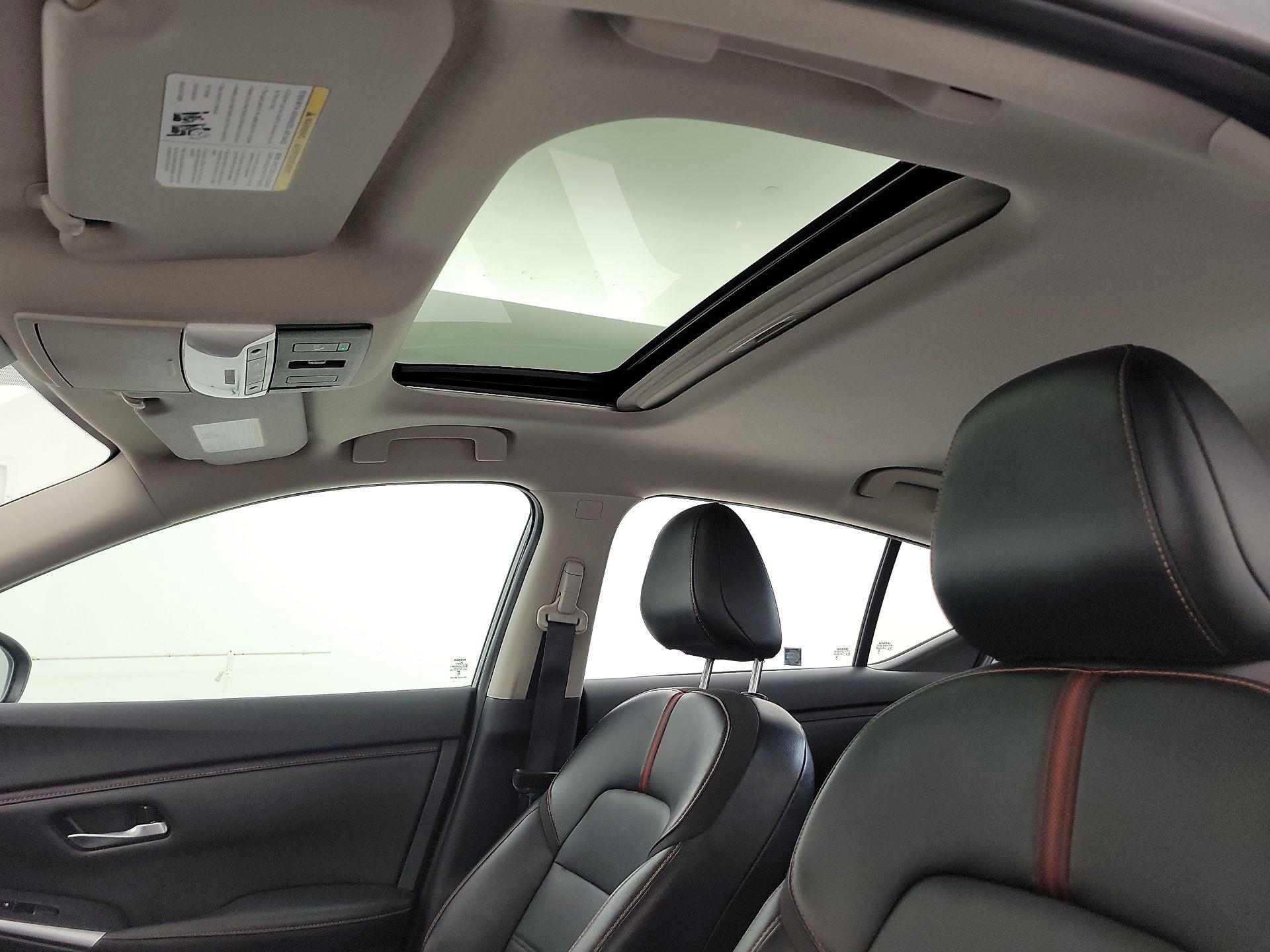 Thumbnail: 2022 Nissan Sentra - 19