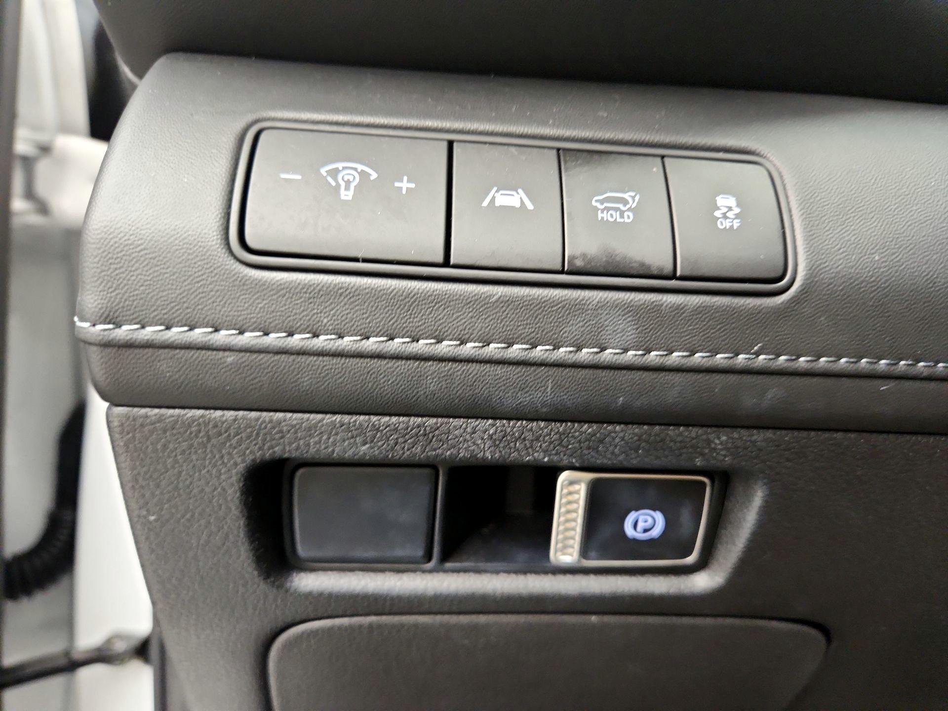 Thumbnail: 2023 Hyundai Santa Fe - 13