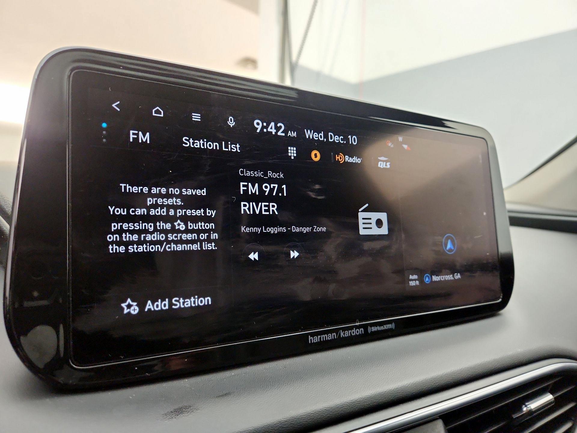 Thumbnail: 2023 Hyundai Santa Fe - 16