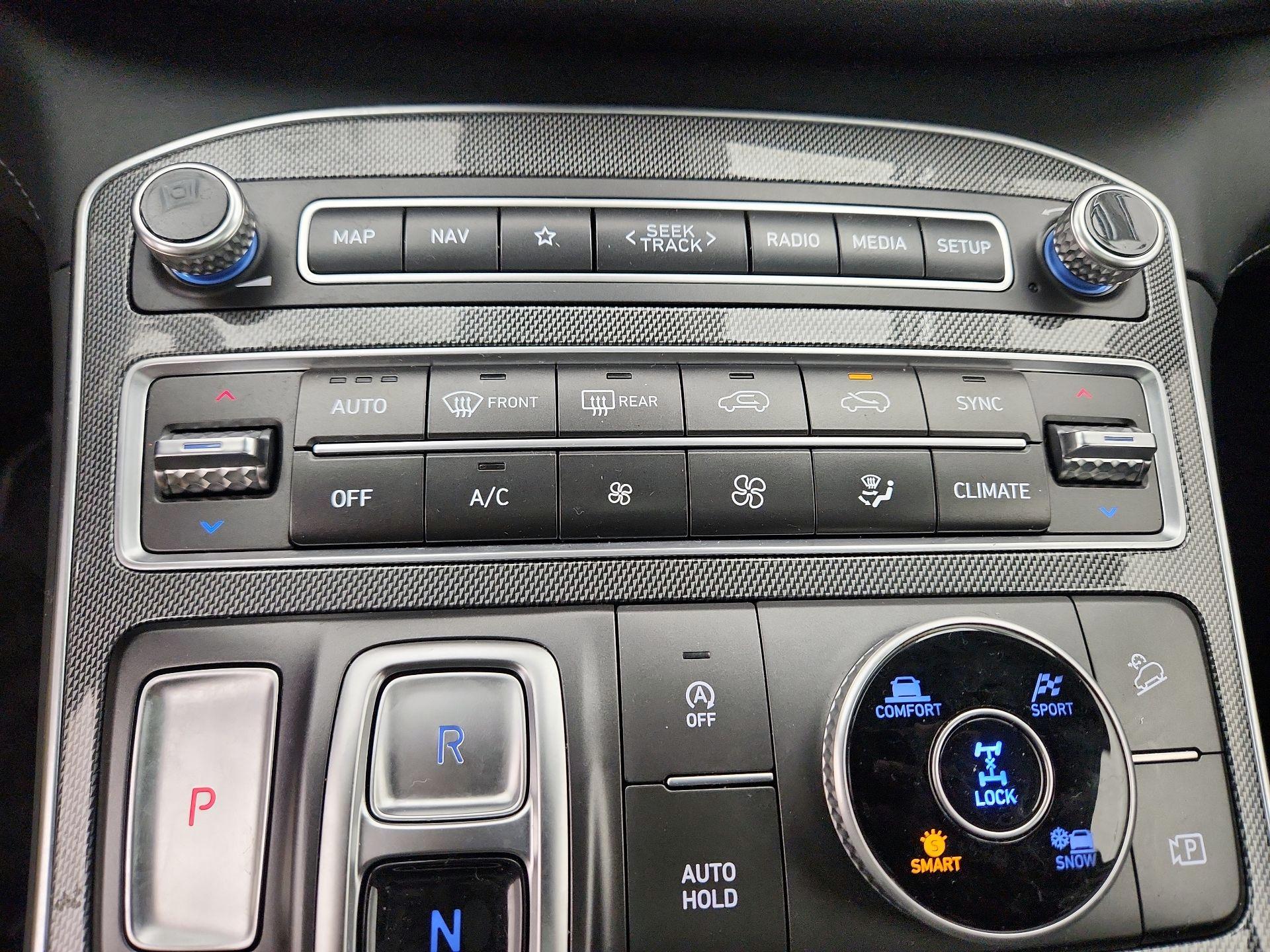 Thumbnail: 2023 Hyundai Santa Fe - 17