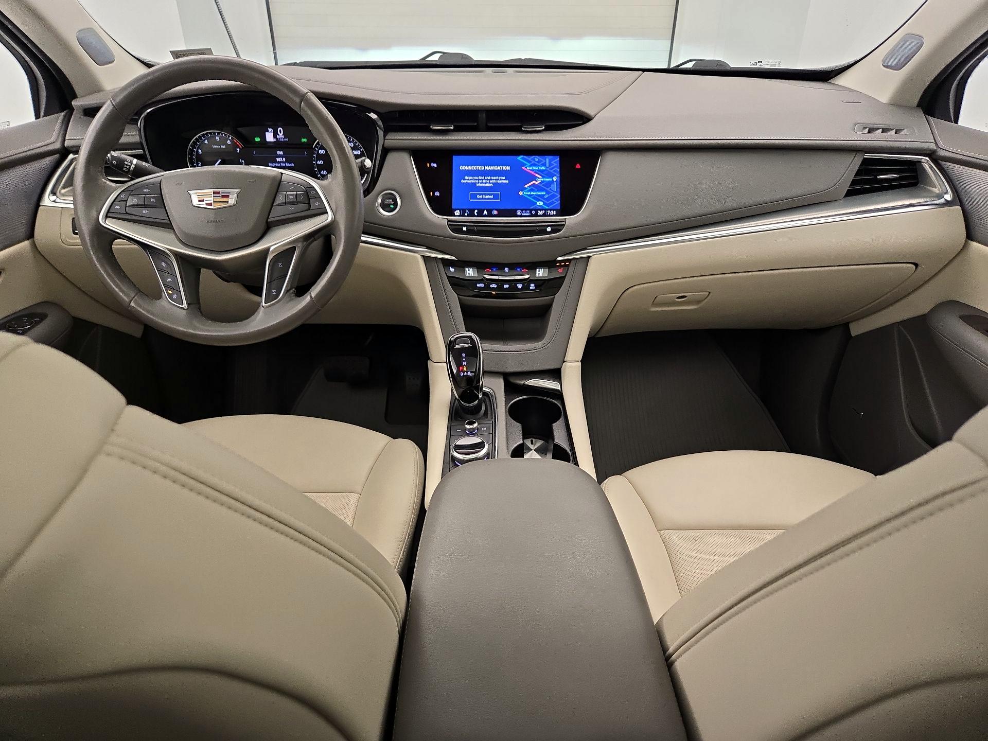 Thumbnail: 2022 Cadillac XT5 - 9