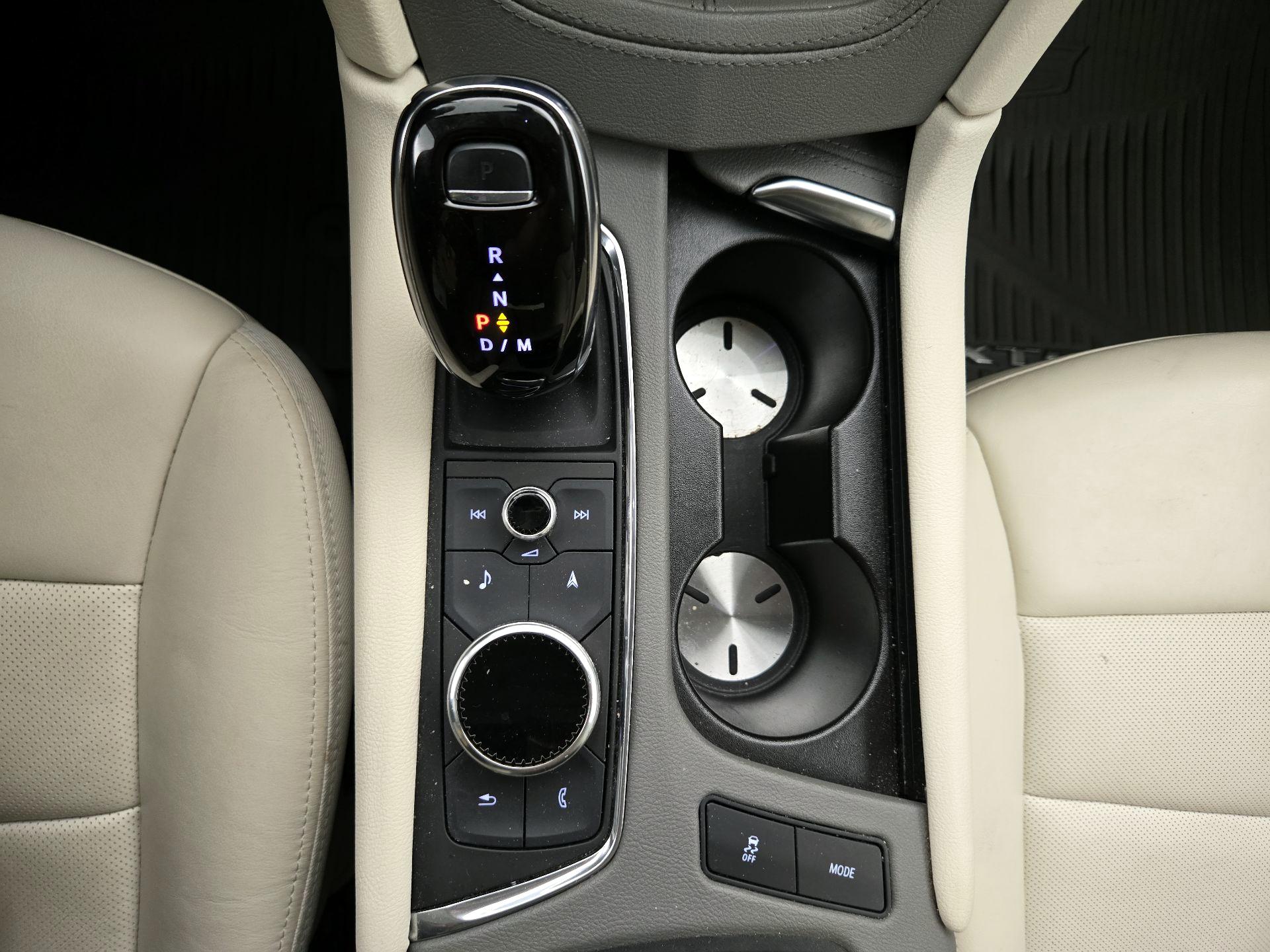 Thumbnail: 2022 Cadillac XT5 - 18