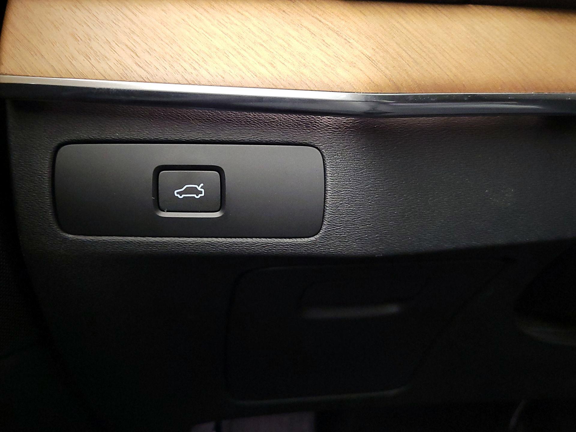 Thumbnail: 2024 Volvo XC90 - 13