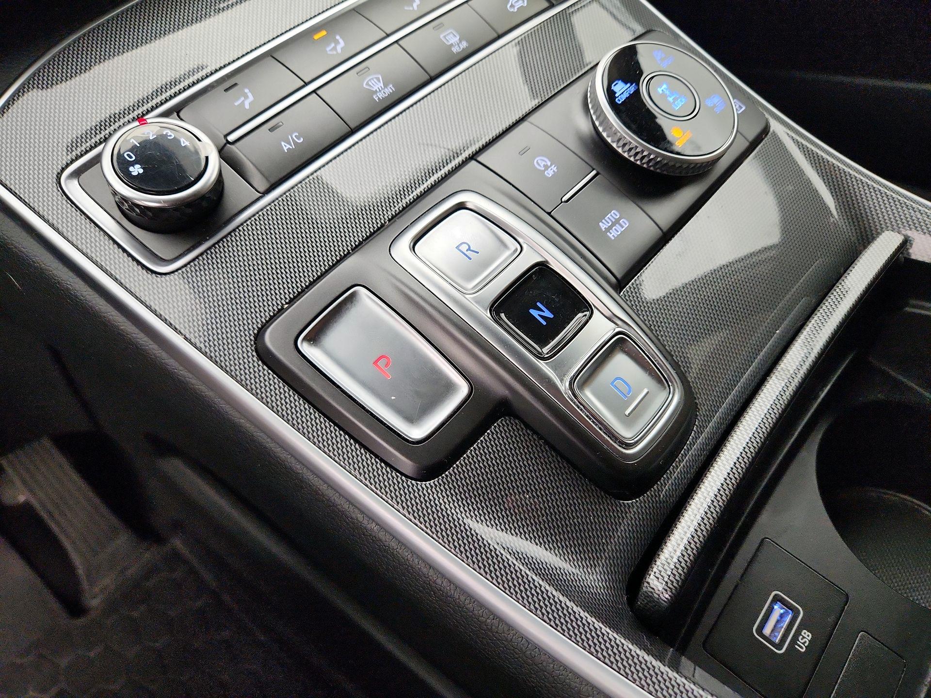 Thumbnail: 2023 Hyundai Santa Fe - 17