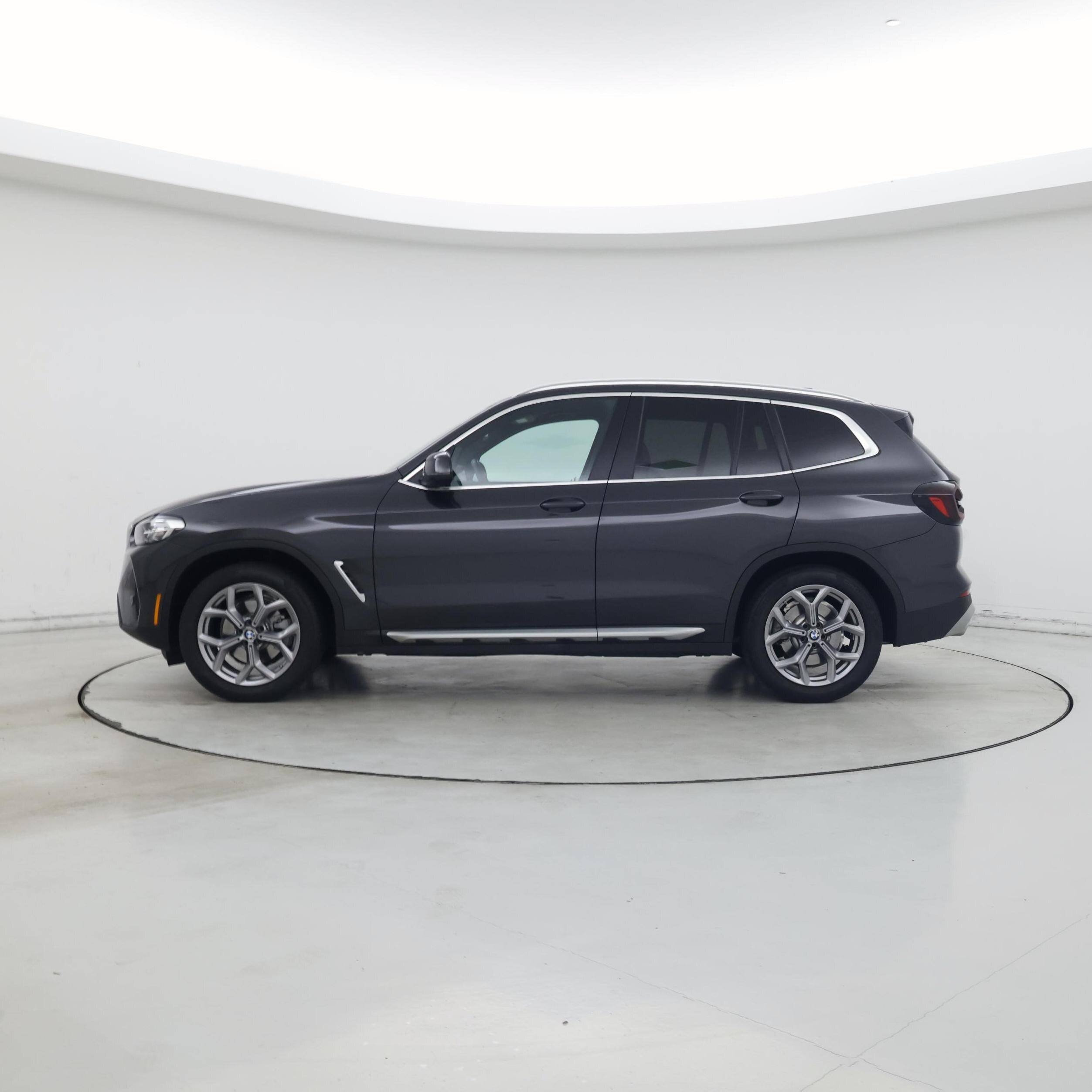 Thumbnail: 2023 BMW X3 - 3