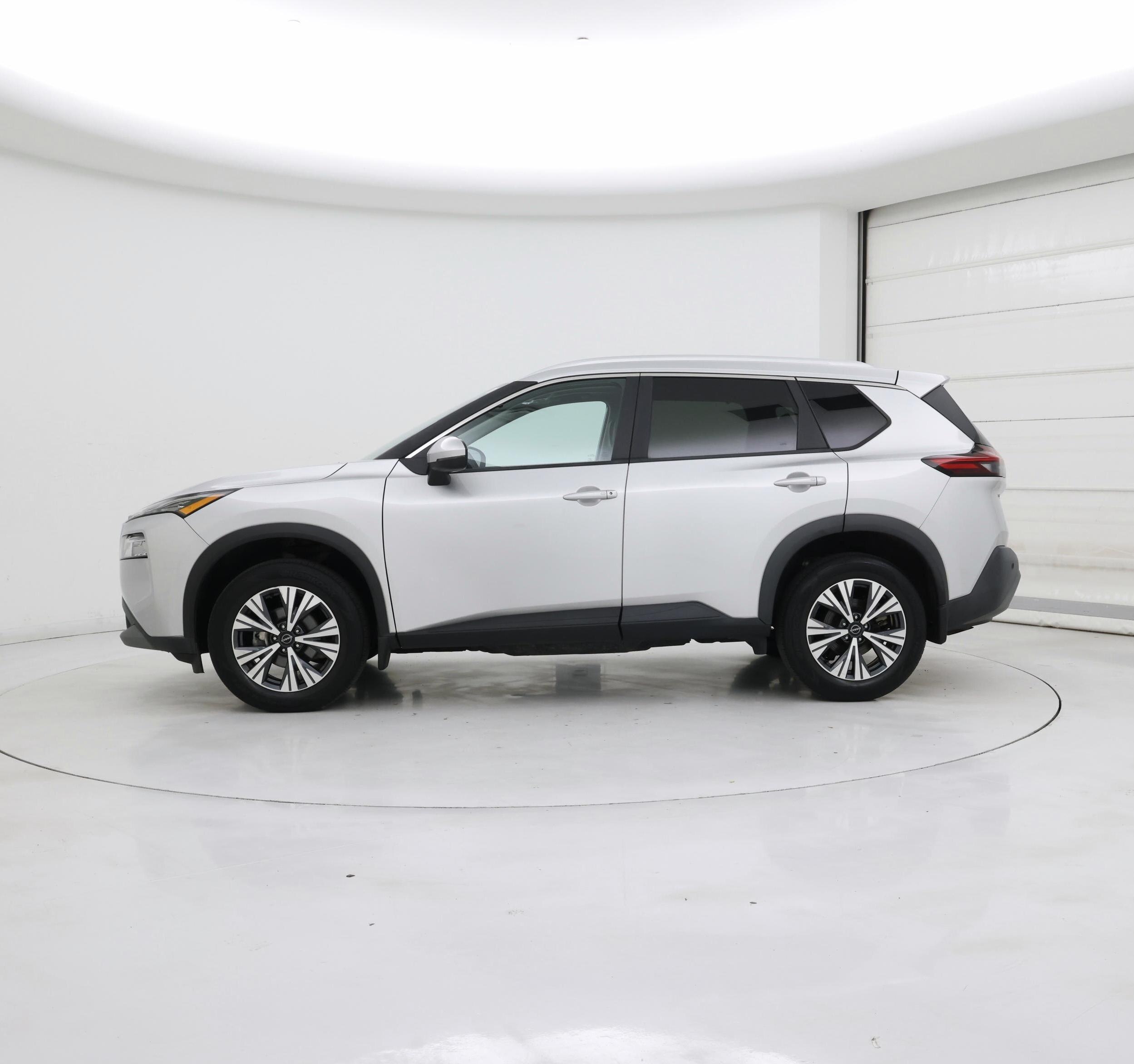 Thumbnail: 2023 Nissan Rogue - 3