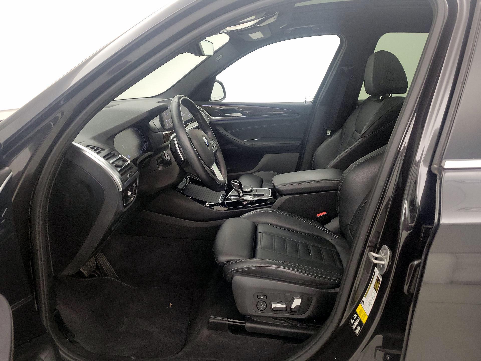 Thumbnail: 2022 BMW X3 - 11