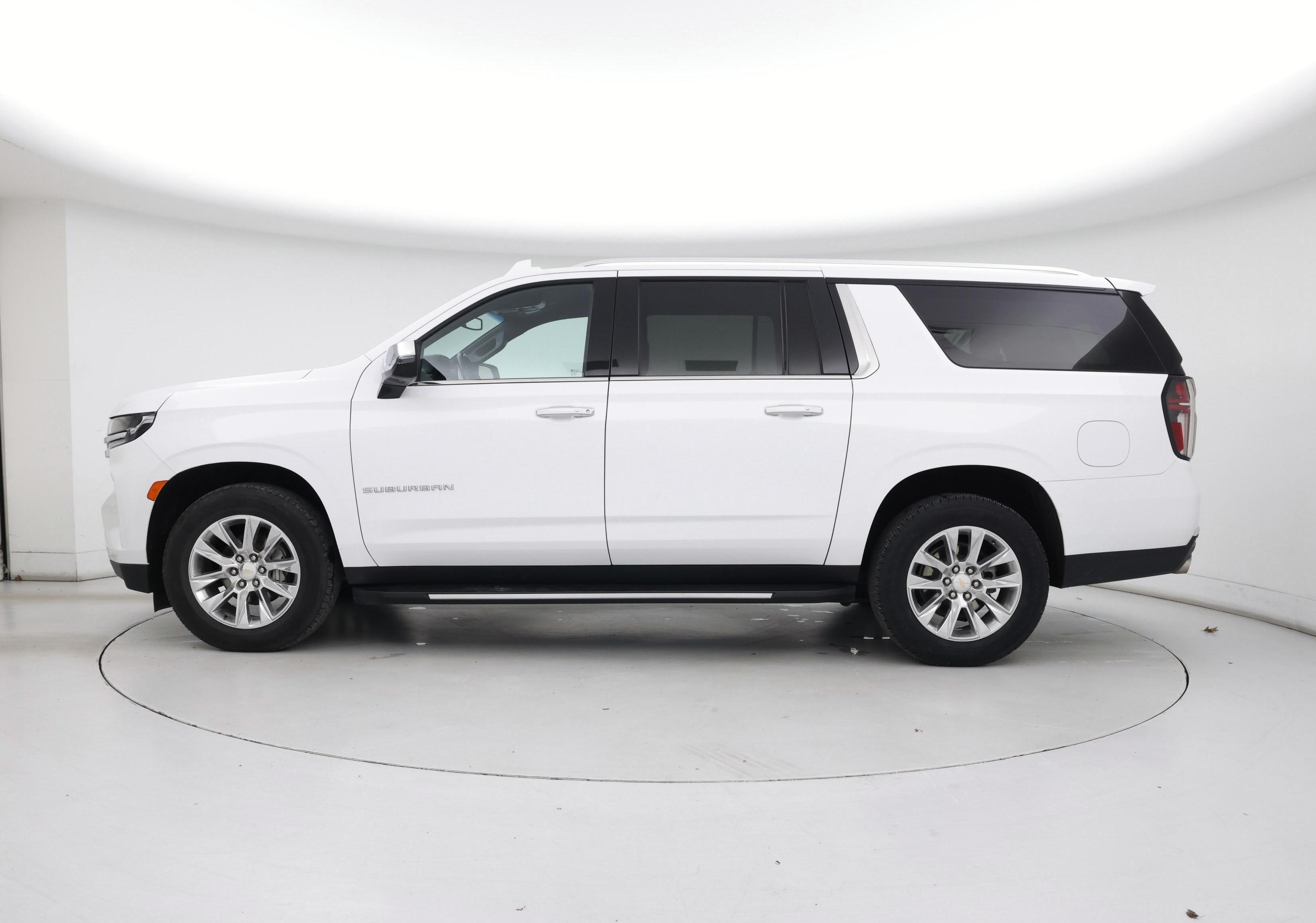 Thumbnail: 2023 Chevrolet Suburban - 3