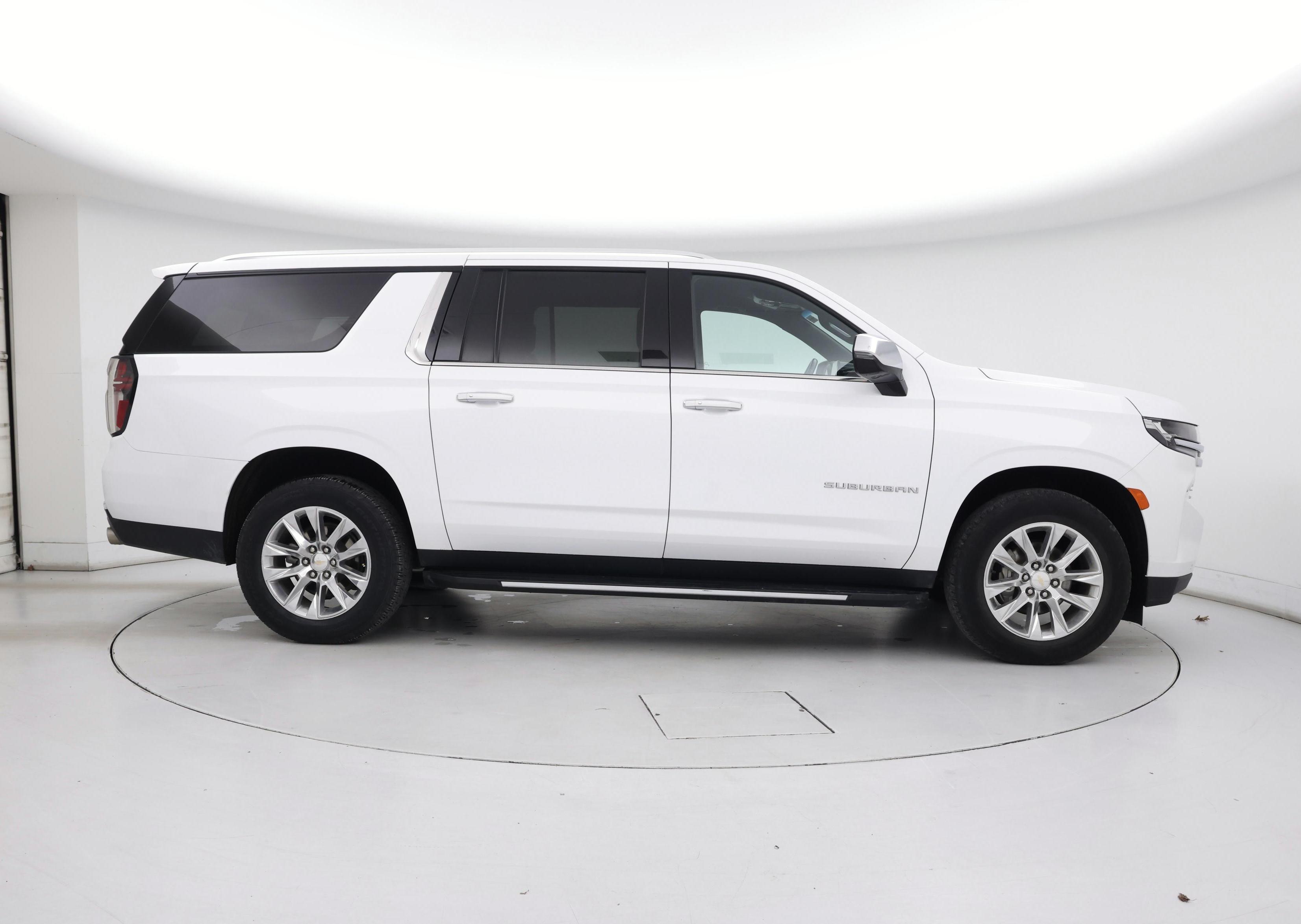 Thumbnail: 2023 Chevrolet Suburban - 7