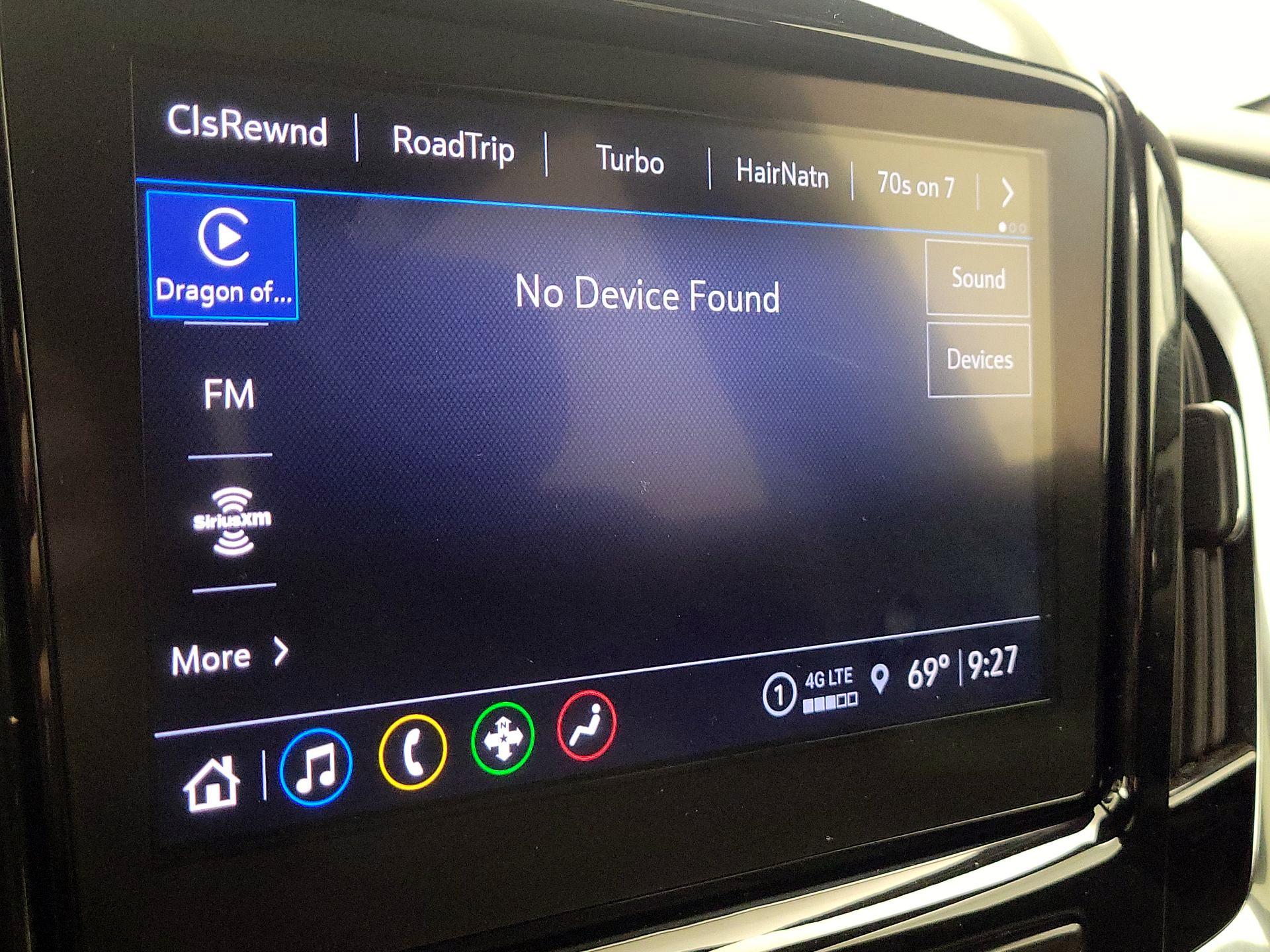 Thumbnail: 2023 Chevrolet Traverse - 15