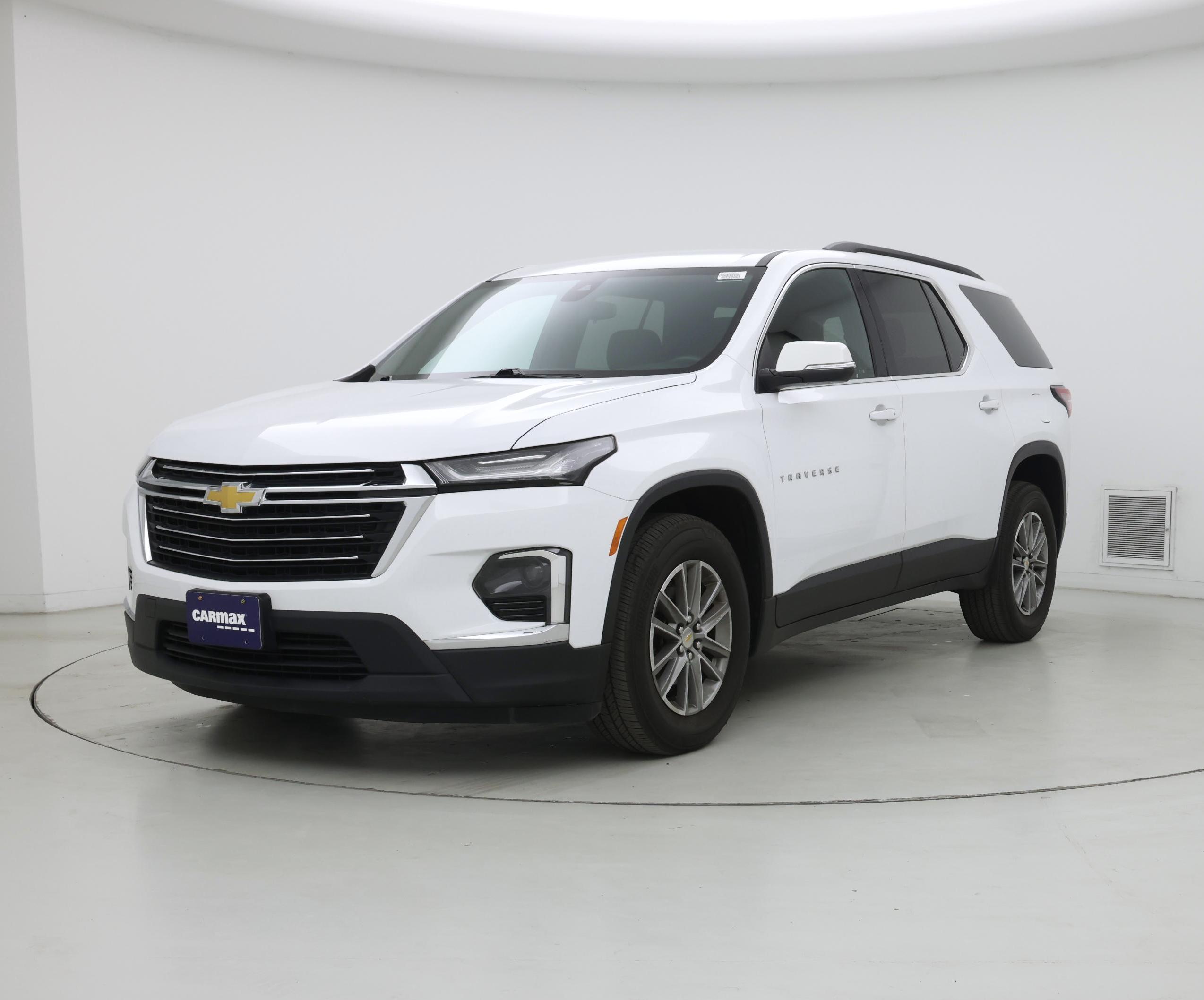Thumbnail: 2023 Chevrolet Traverse - 4