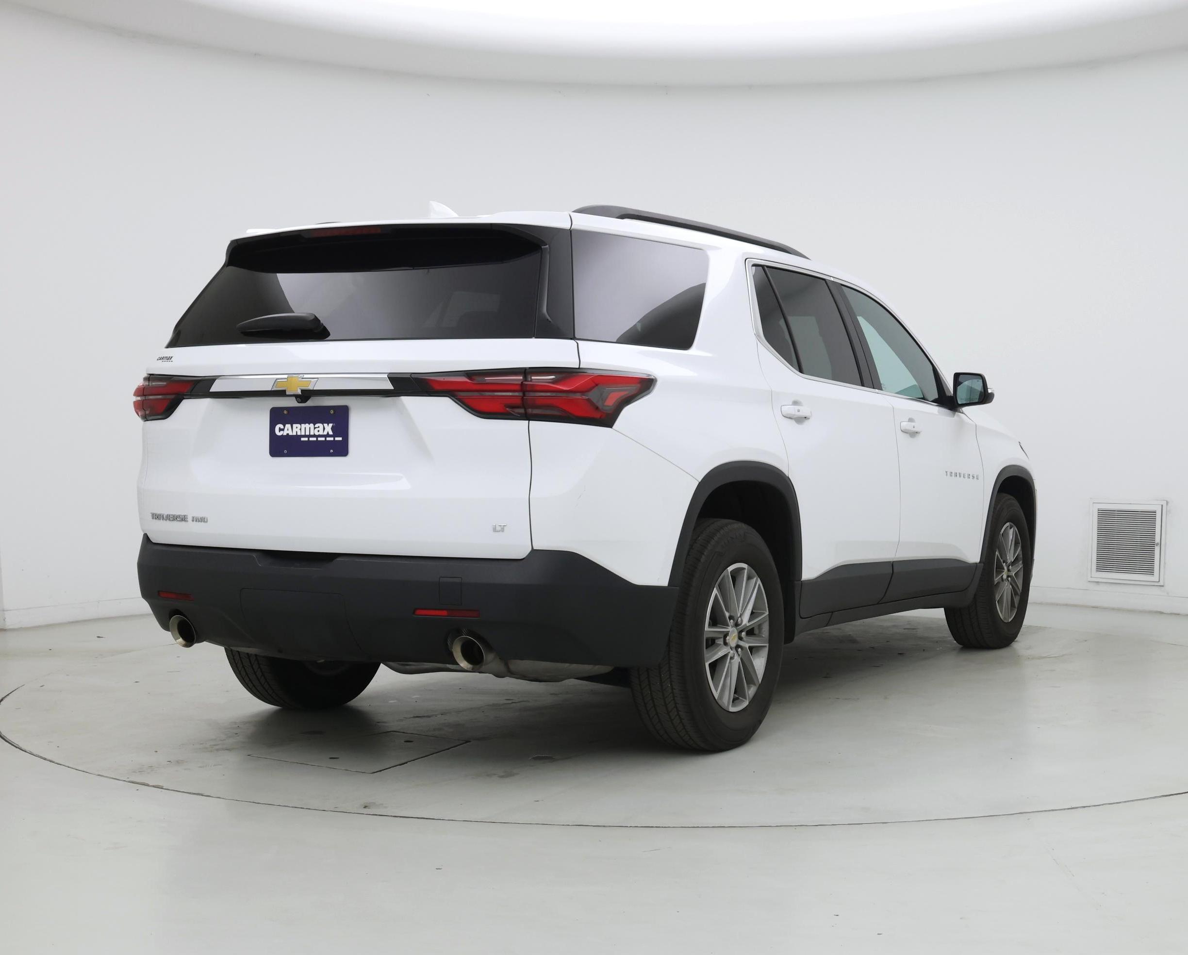 Thumbnail: 2023 Chevrolet Traverse - 8