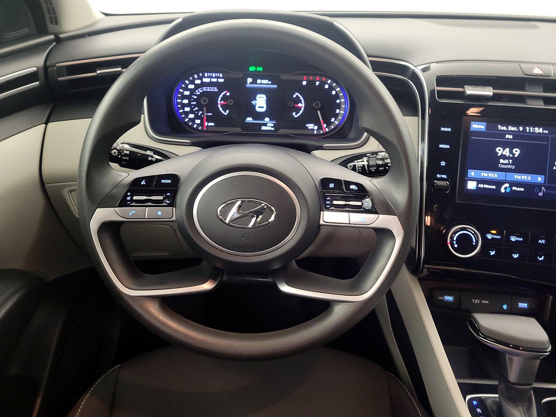 Thumbnail: 2023 Hyundai Tucson - 10