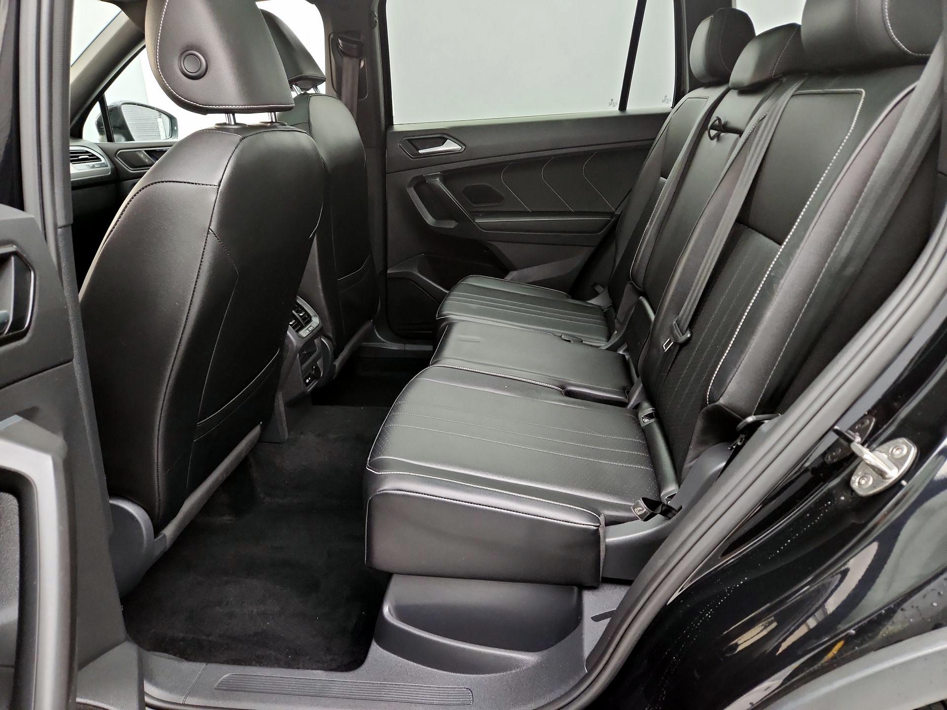 Thumbnail: 2022 Volkswagen Tiguan - 20