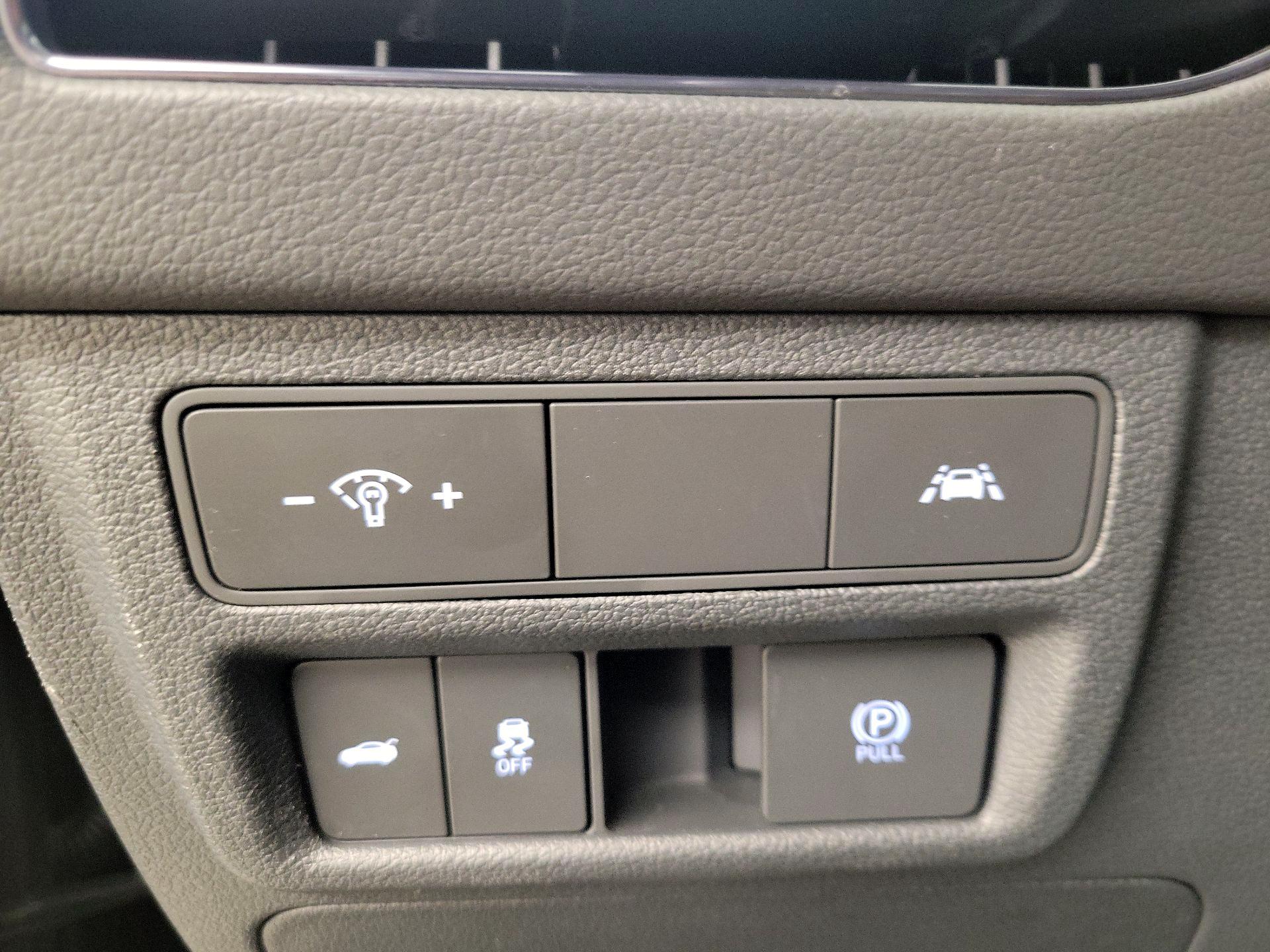 Thumbnail: 2022 Hyundai Sonata - 13