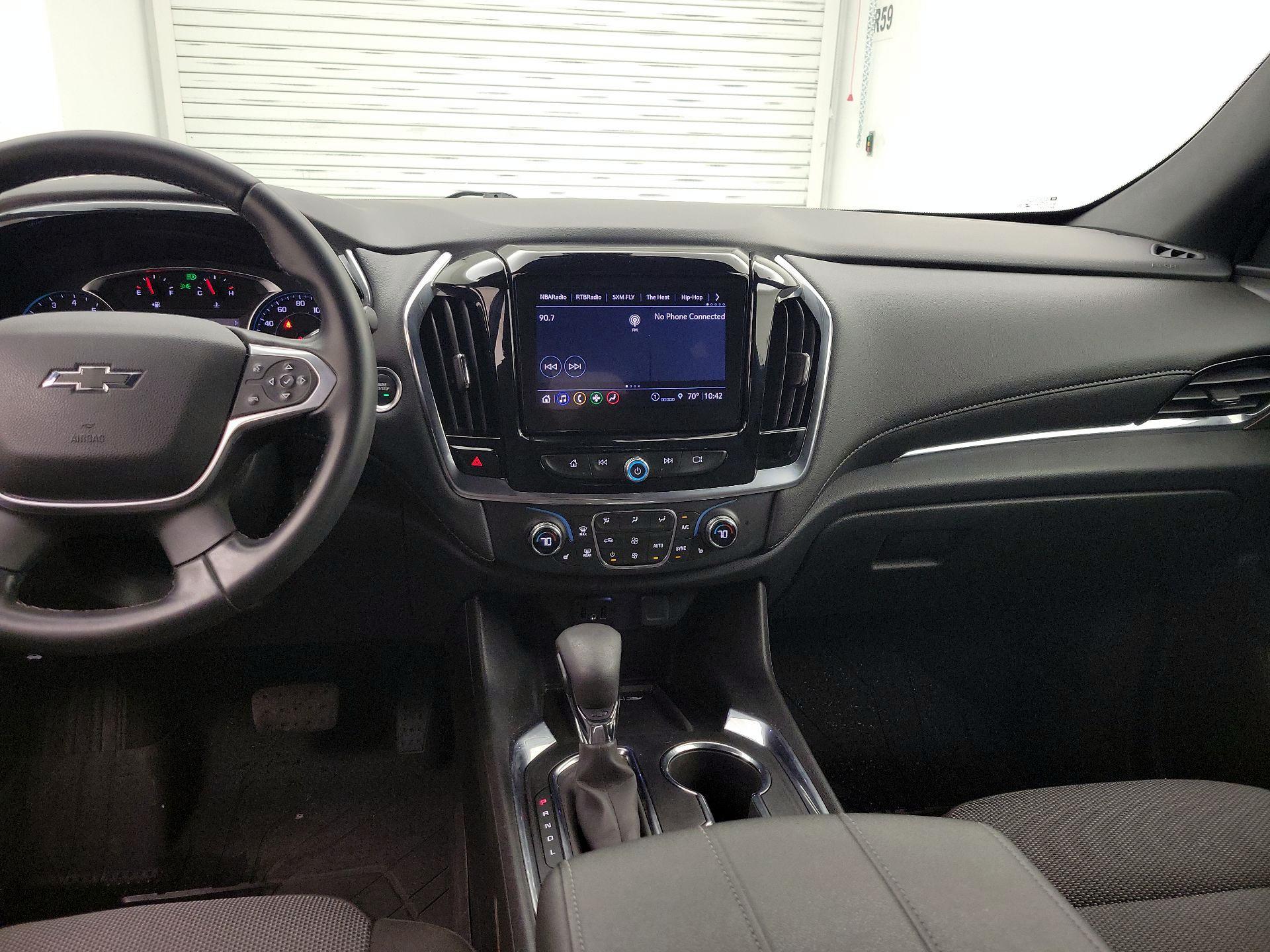 Thumbnail: 2023 Chevrolet Traverse - 9