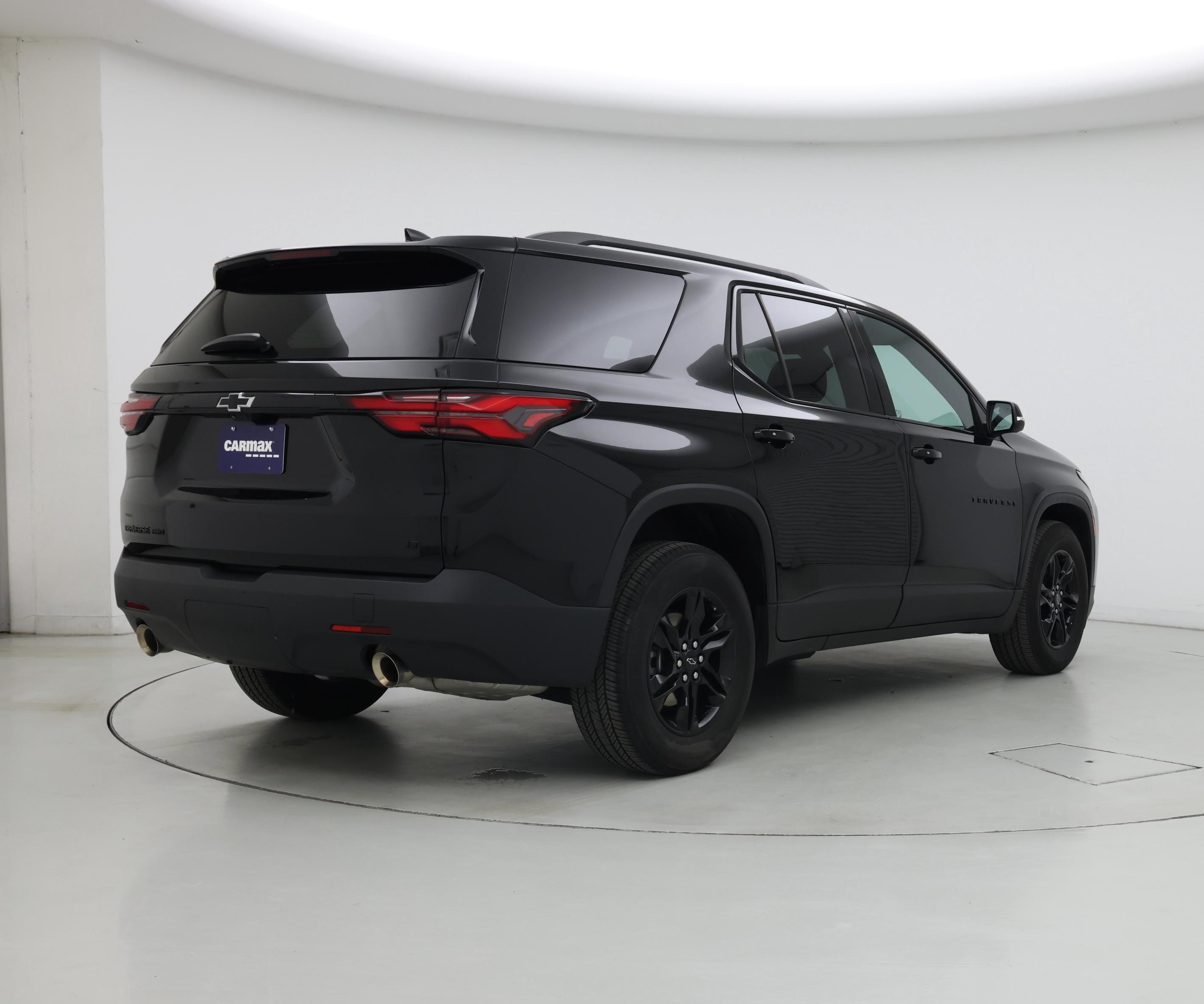 Thumbnail: 2023 Chevrolet Traverse - 8