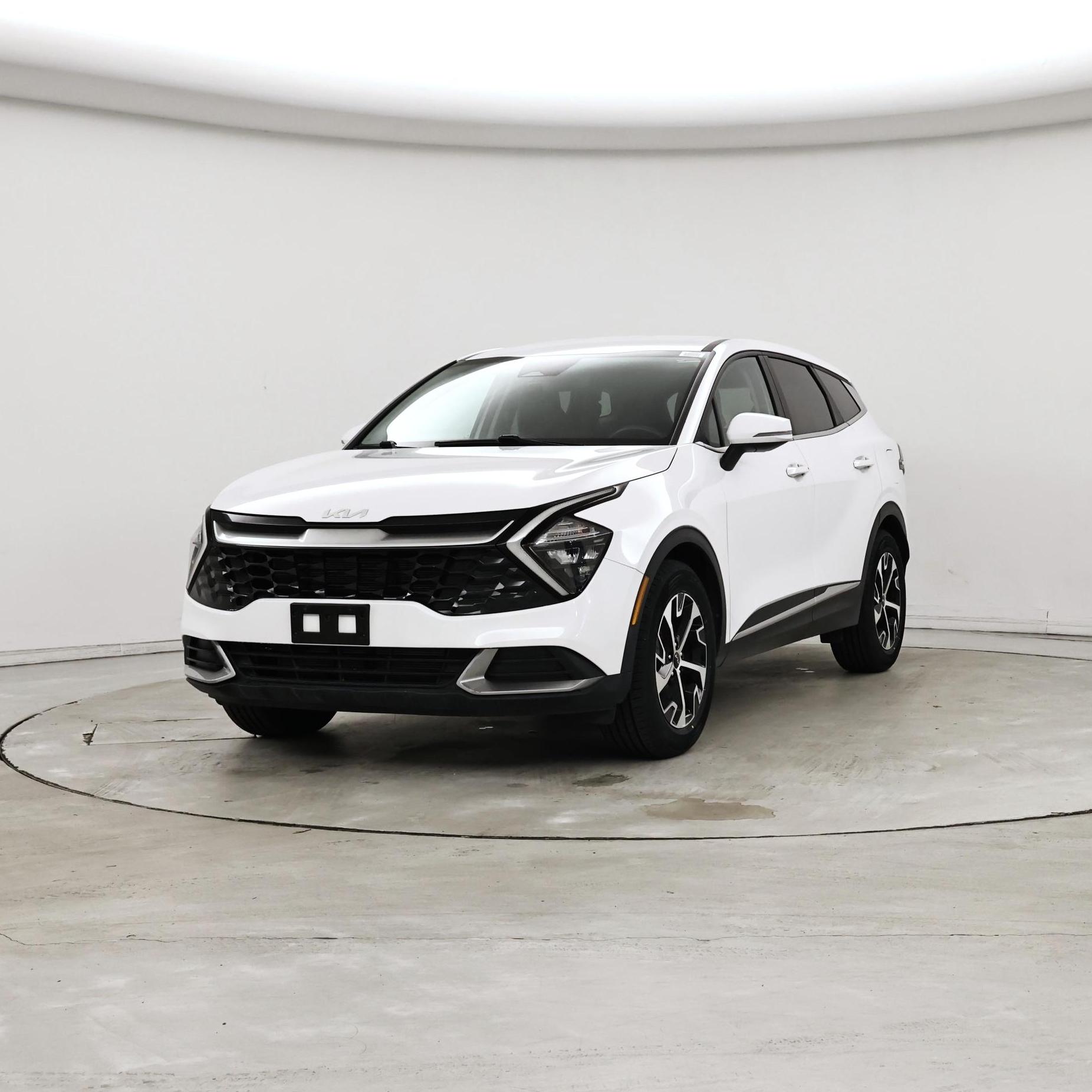 Thumbnail: 2023 Kia Sportage - 4