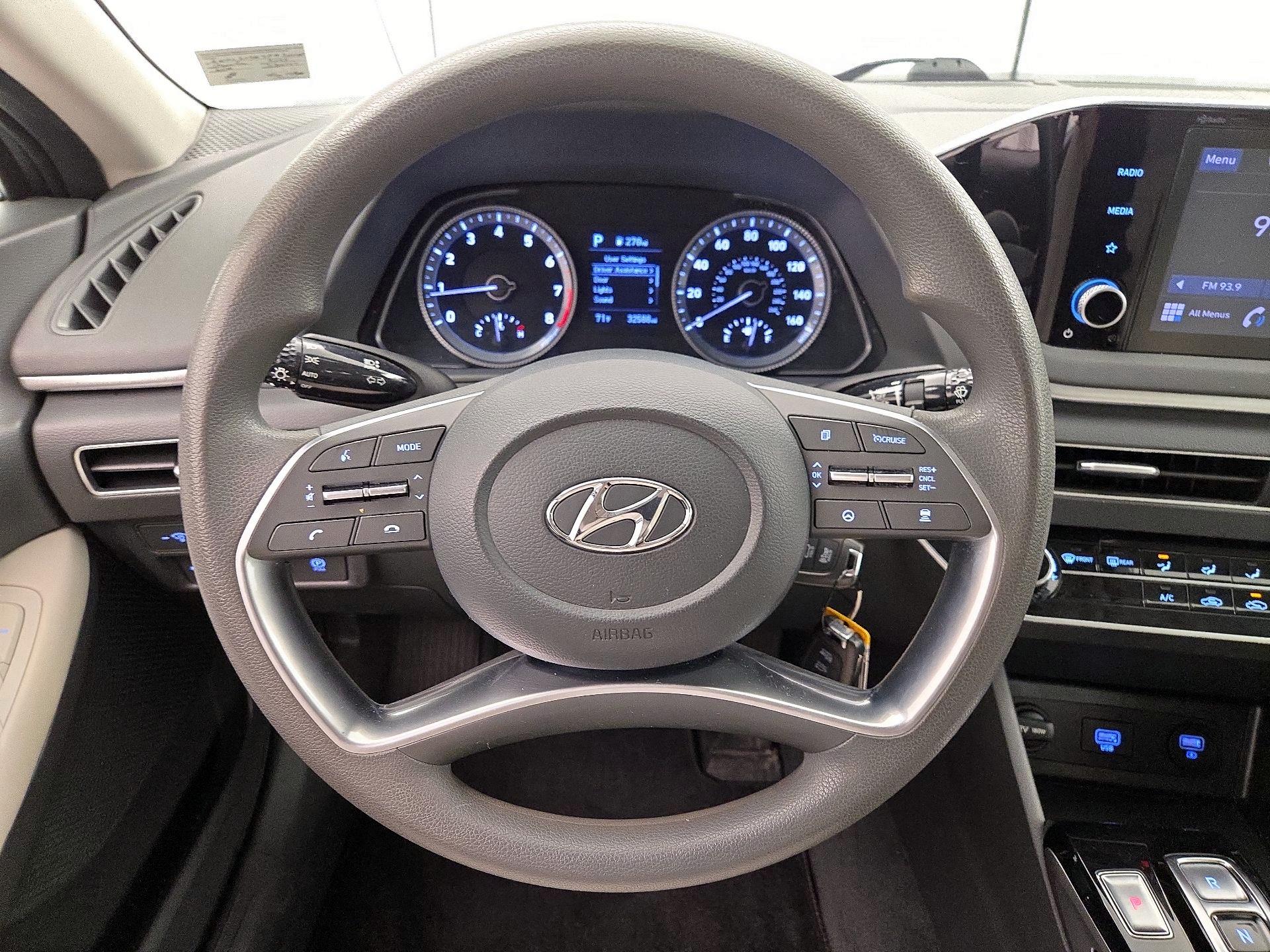 Thumbnail: 2023 Hyundai Sonata - 10