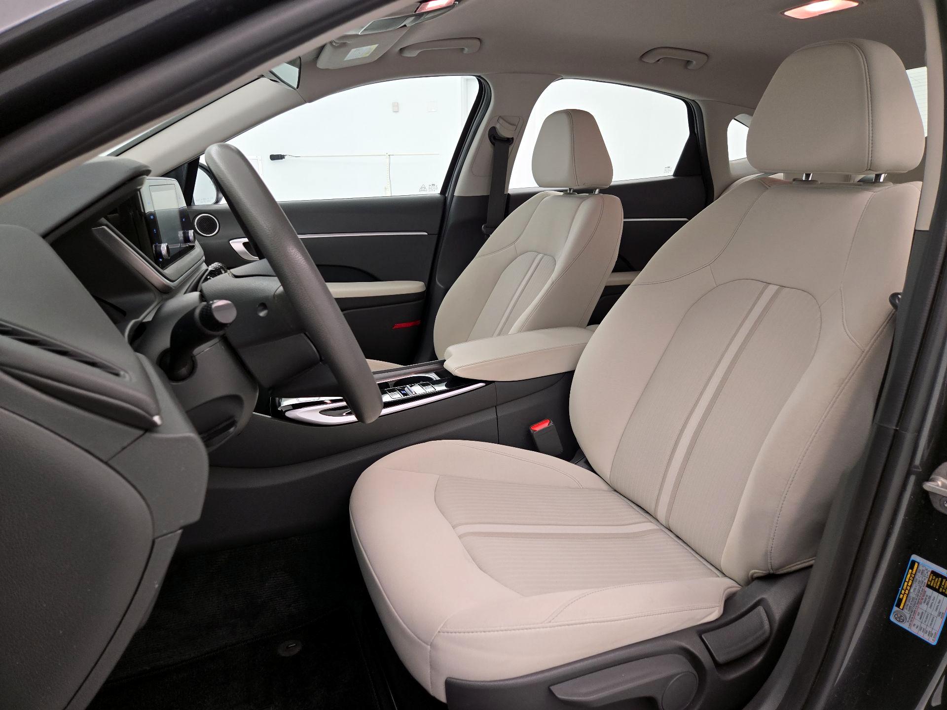 Thumbnail: 2023 Hyundai Sonata - 11