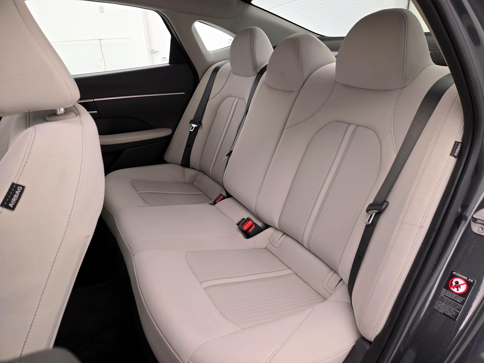 Thumbnail: 2023 Hyundai Sonata - 19