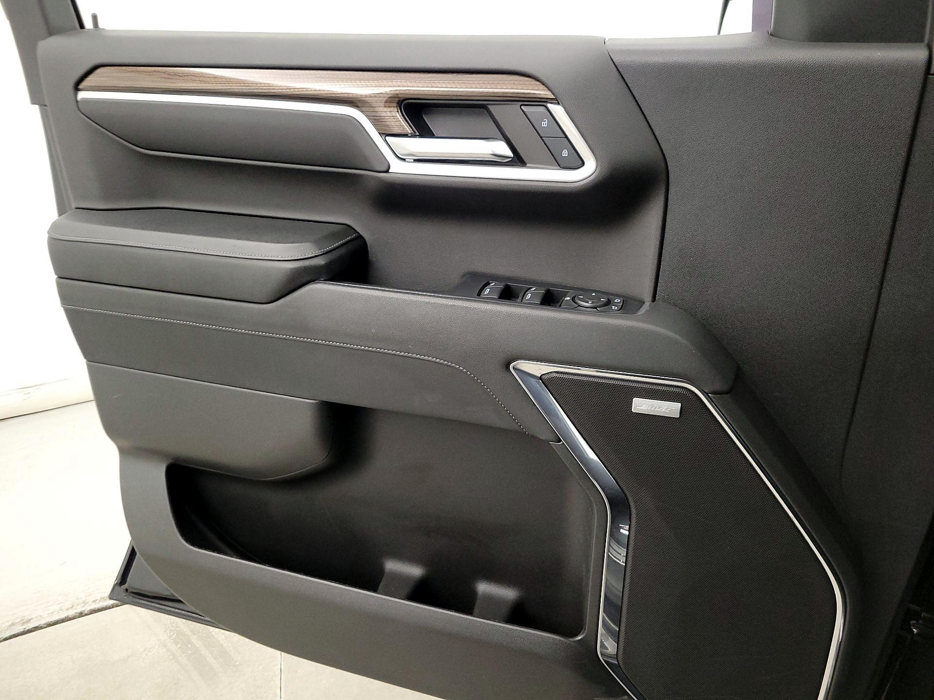 Thumbnail: 2023 Chevrolet Silverado 1500 - 12