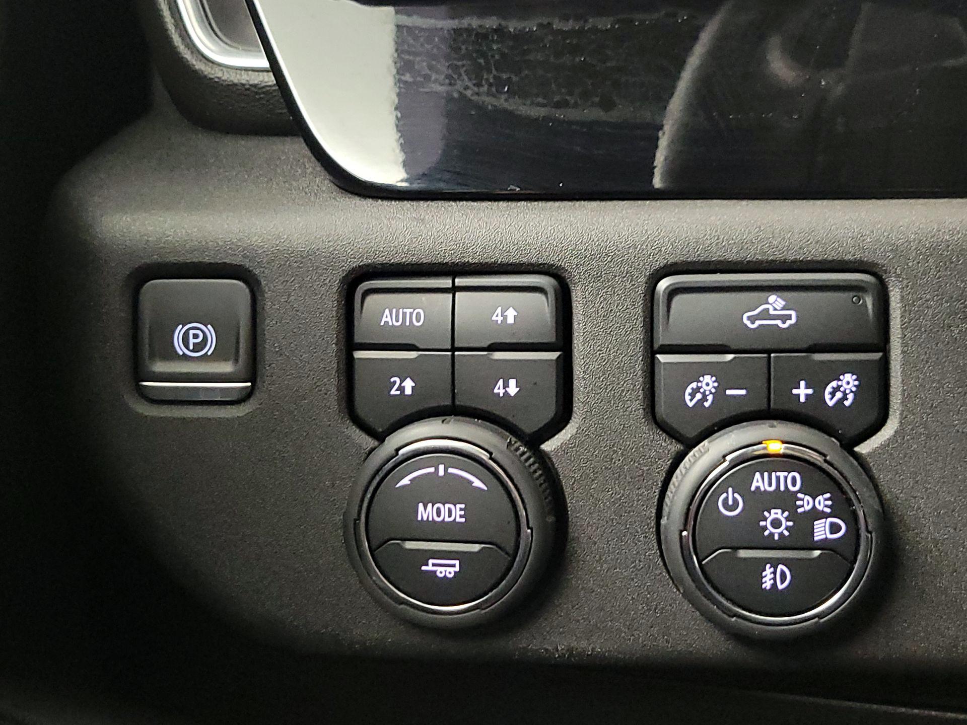 Thumbnail: 2023 Chevrolet Silverado 1500 - 13