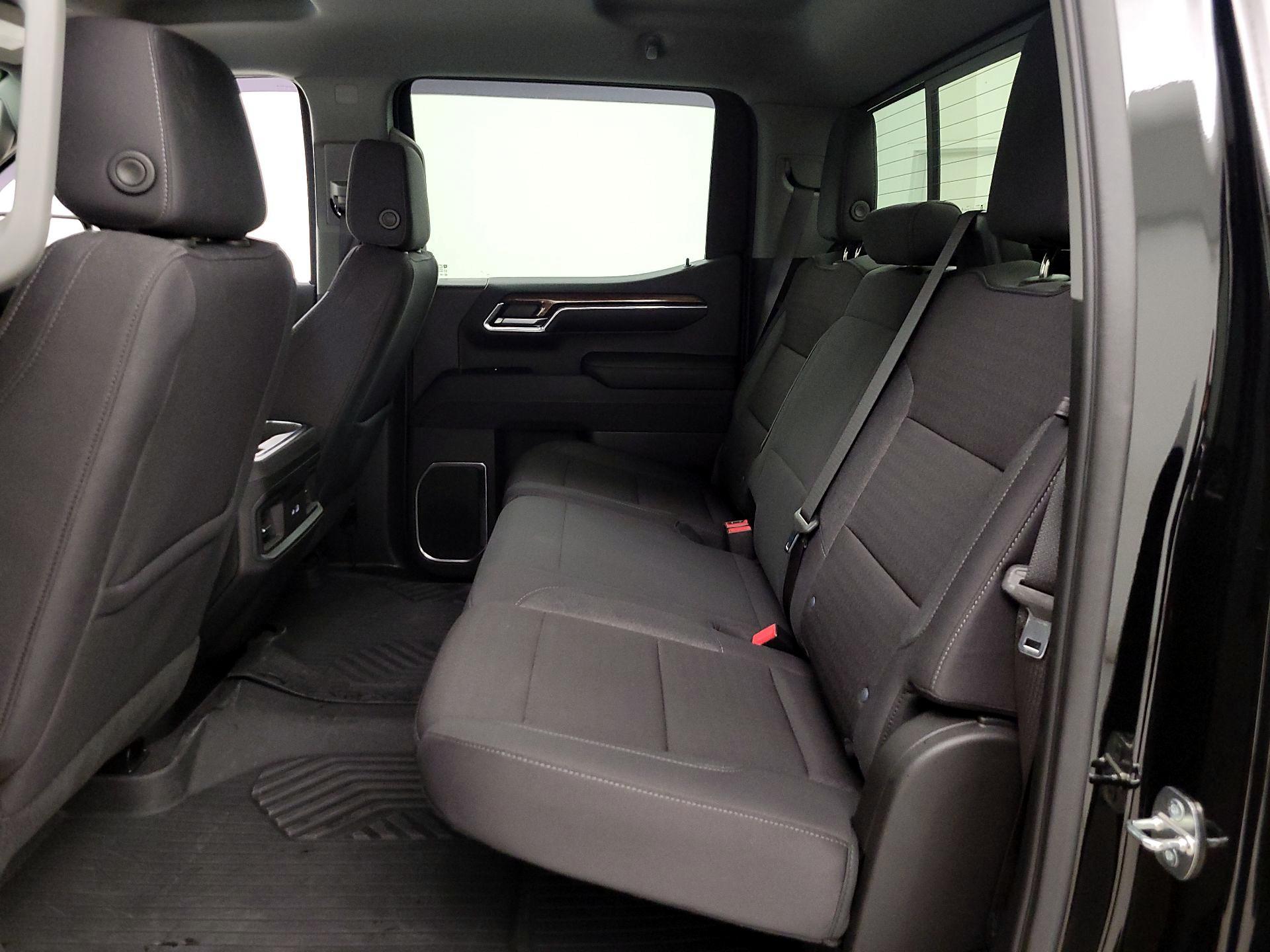 Thumbnail: 2023 Chevrolet Silverado 1500 - 19