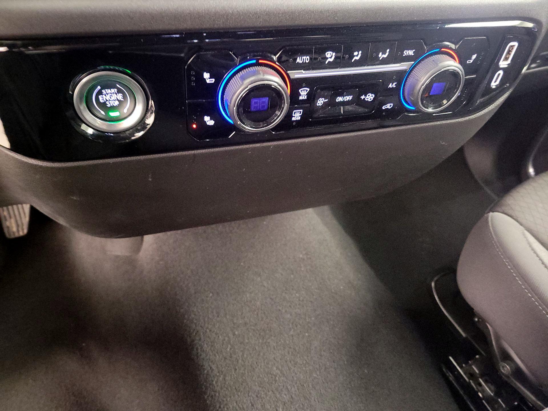 Thumbnail: 2024 Chevrolet Silverado 1500 - 16