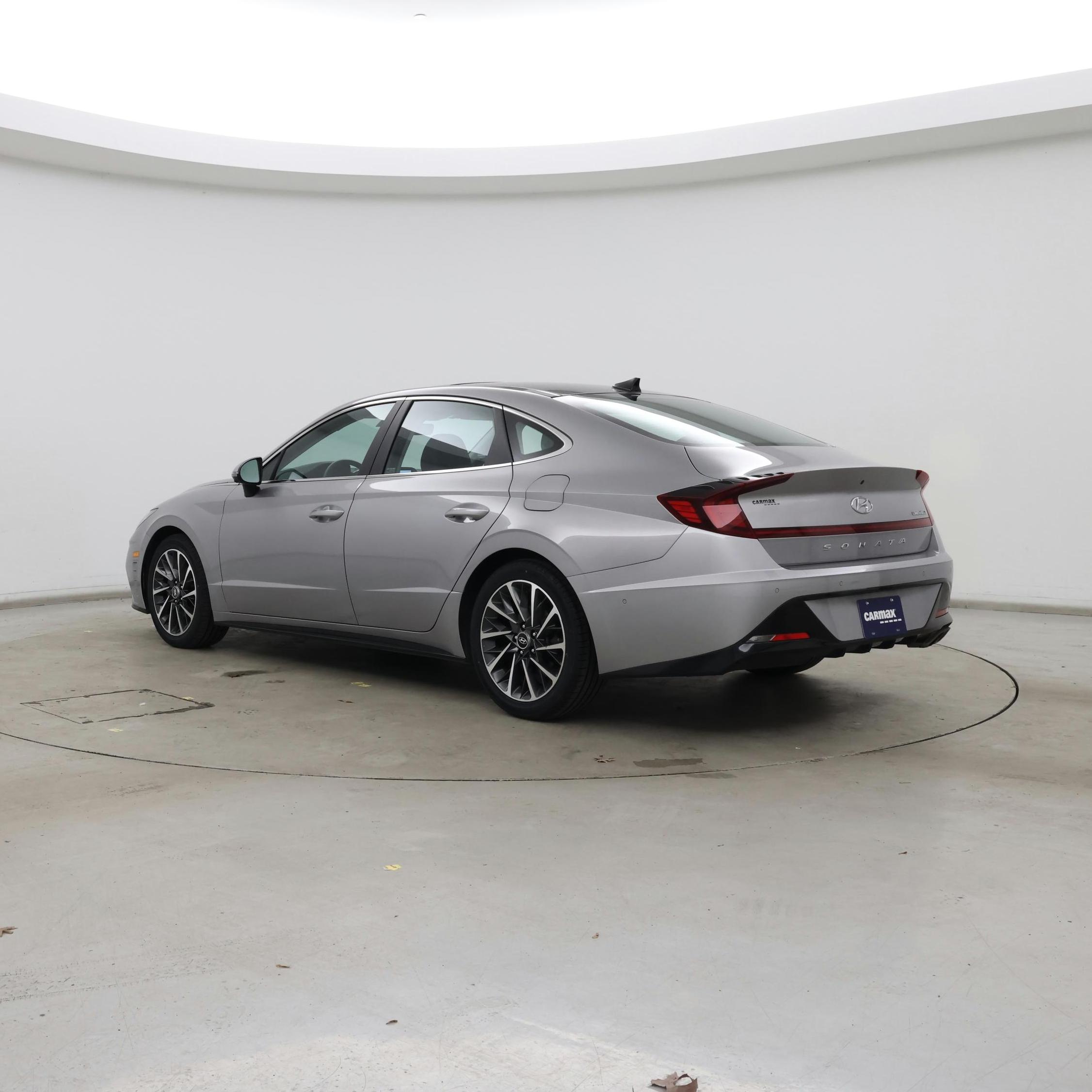 Thumbnail: 2023 Hyundai Sonata - 2