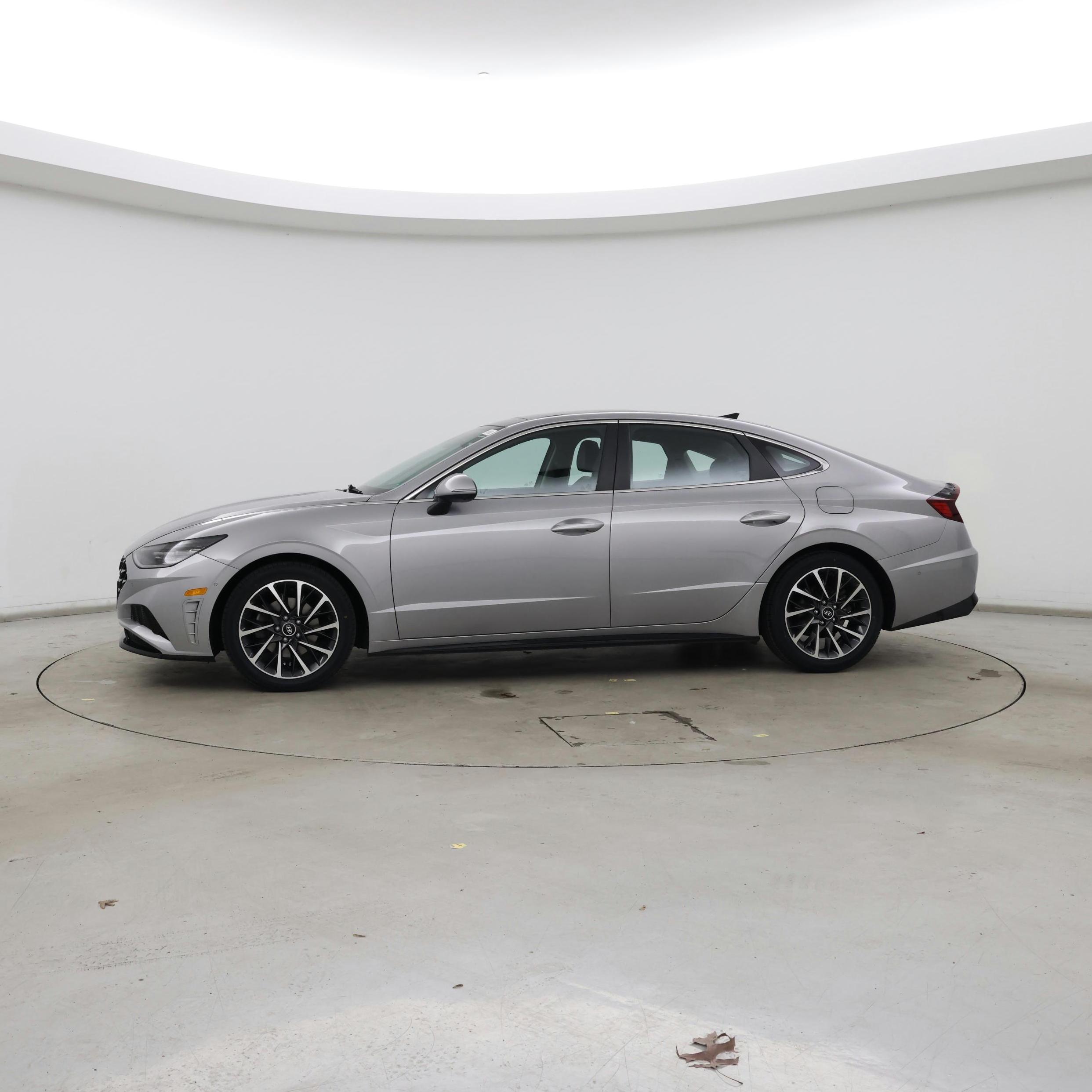 Thumbnail: 2023 Hyundai Sonata - 3