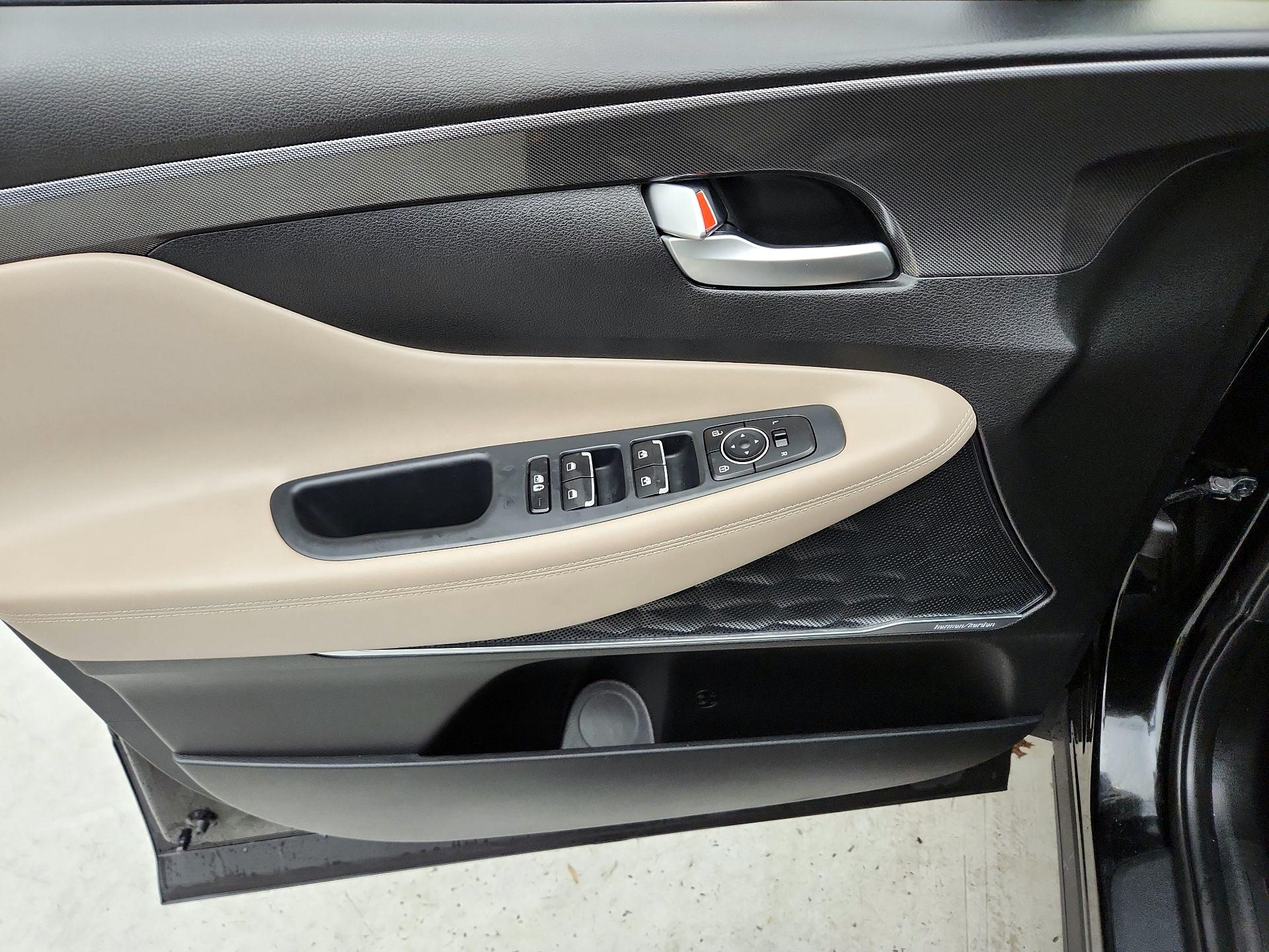 Thumbnail: 2023 Hyundai Santa Fe - 12