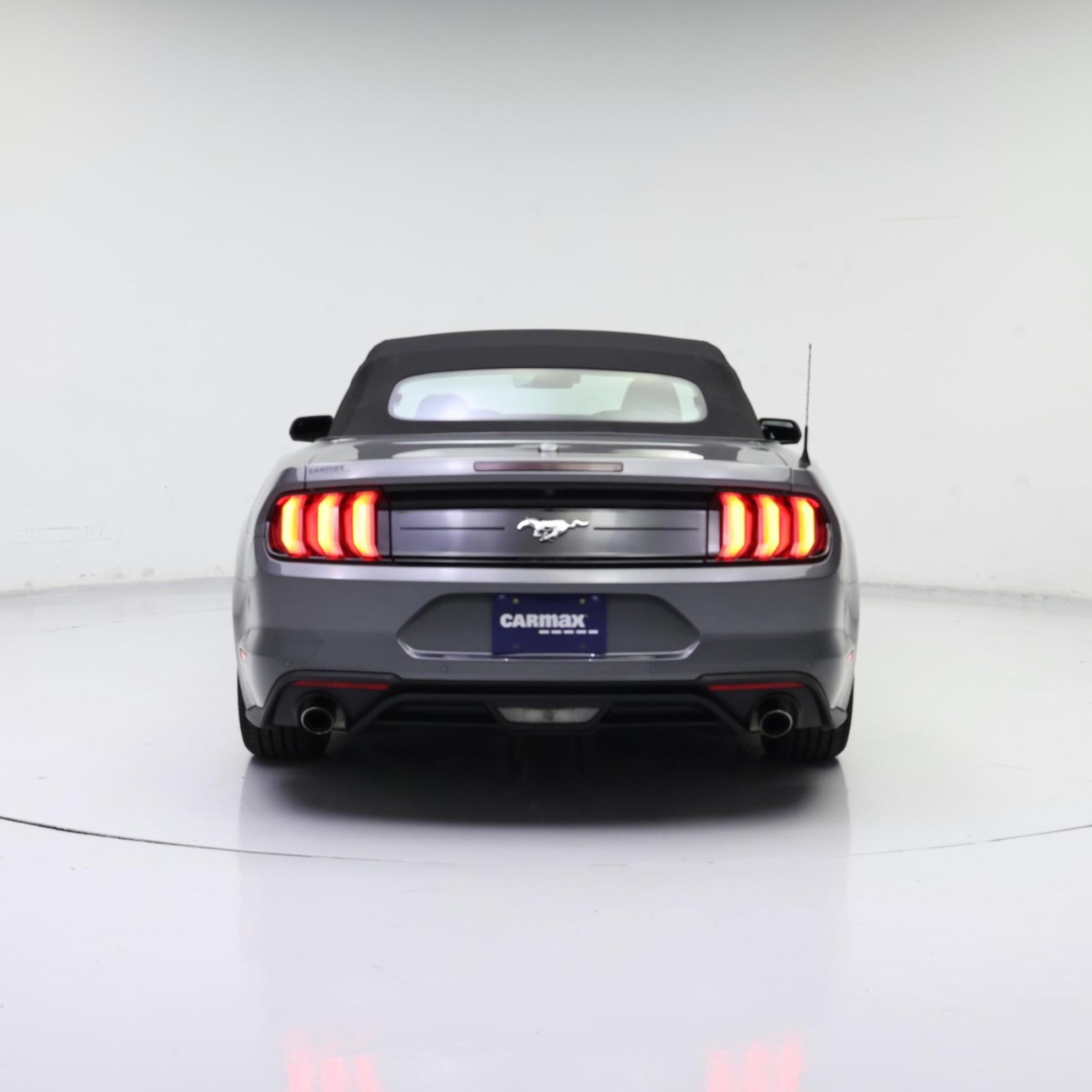 Thumbnail: 2022 Ford Mustang - 6