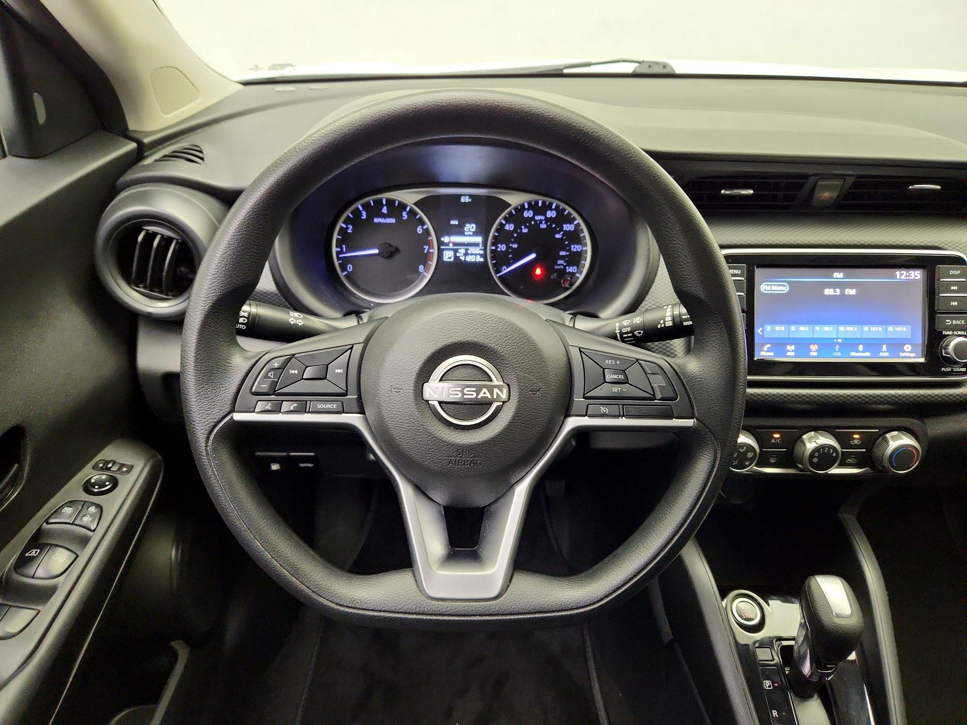 Thumbnail: 2022 Nissan Kicks - 10