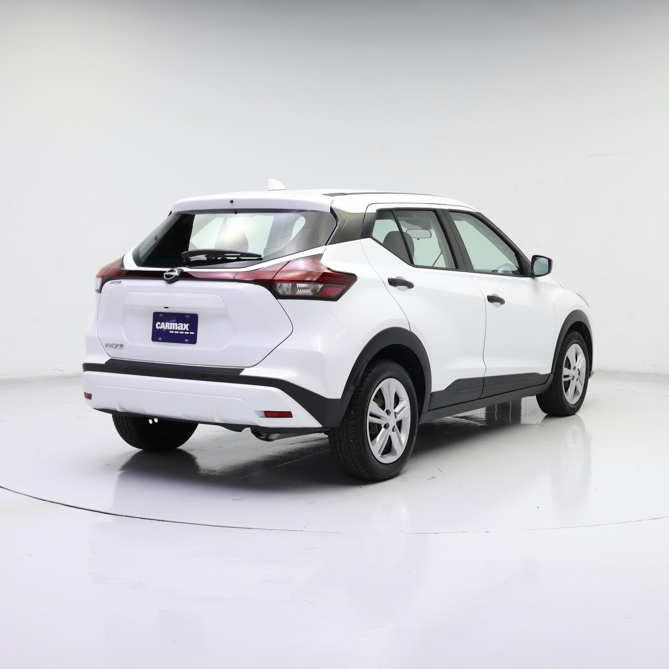 Thumbnail: 2022 Nissan Kicks - 8