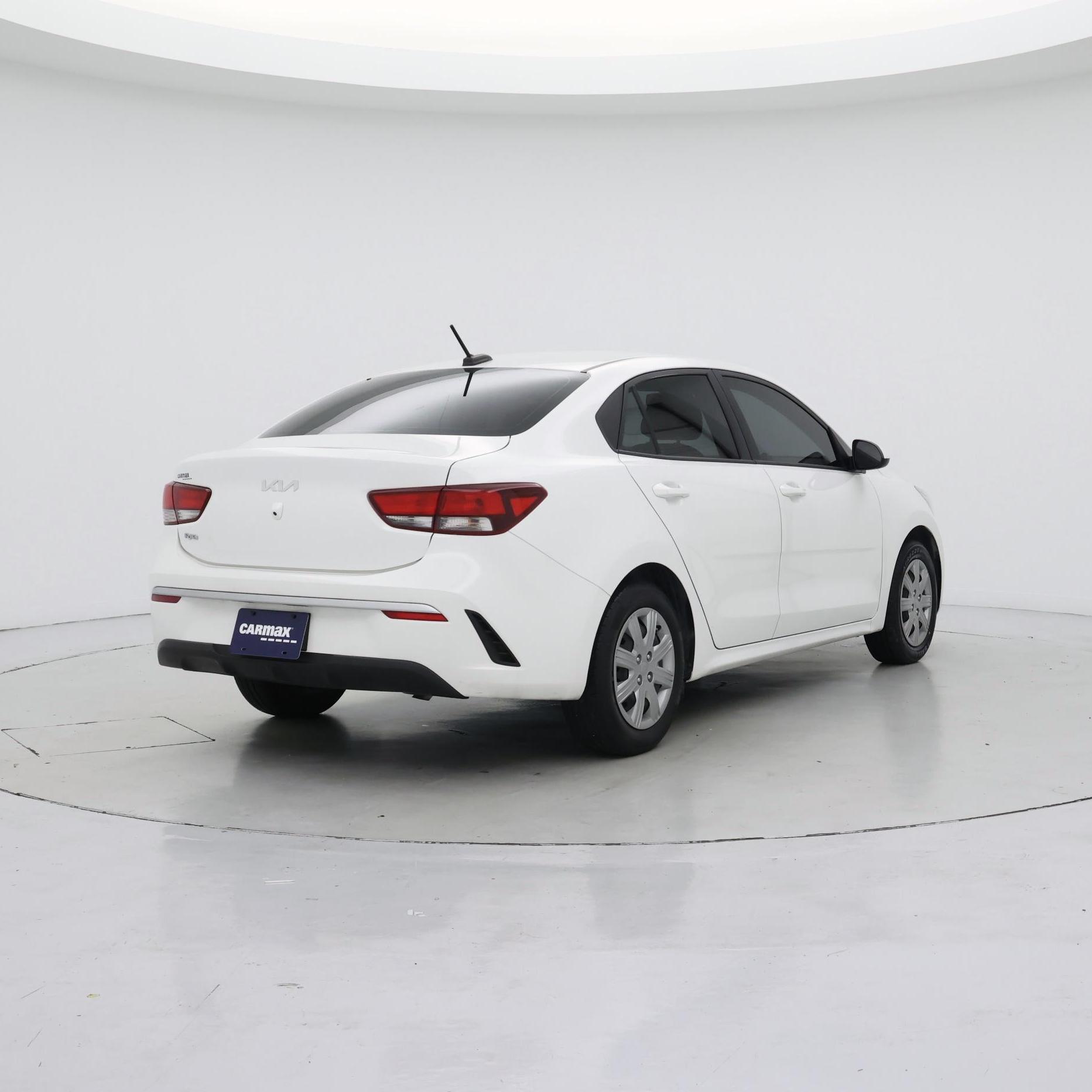 Thumbnail: 2023 Kia Rio - 8