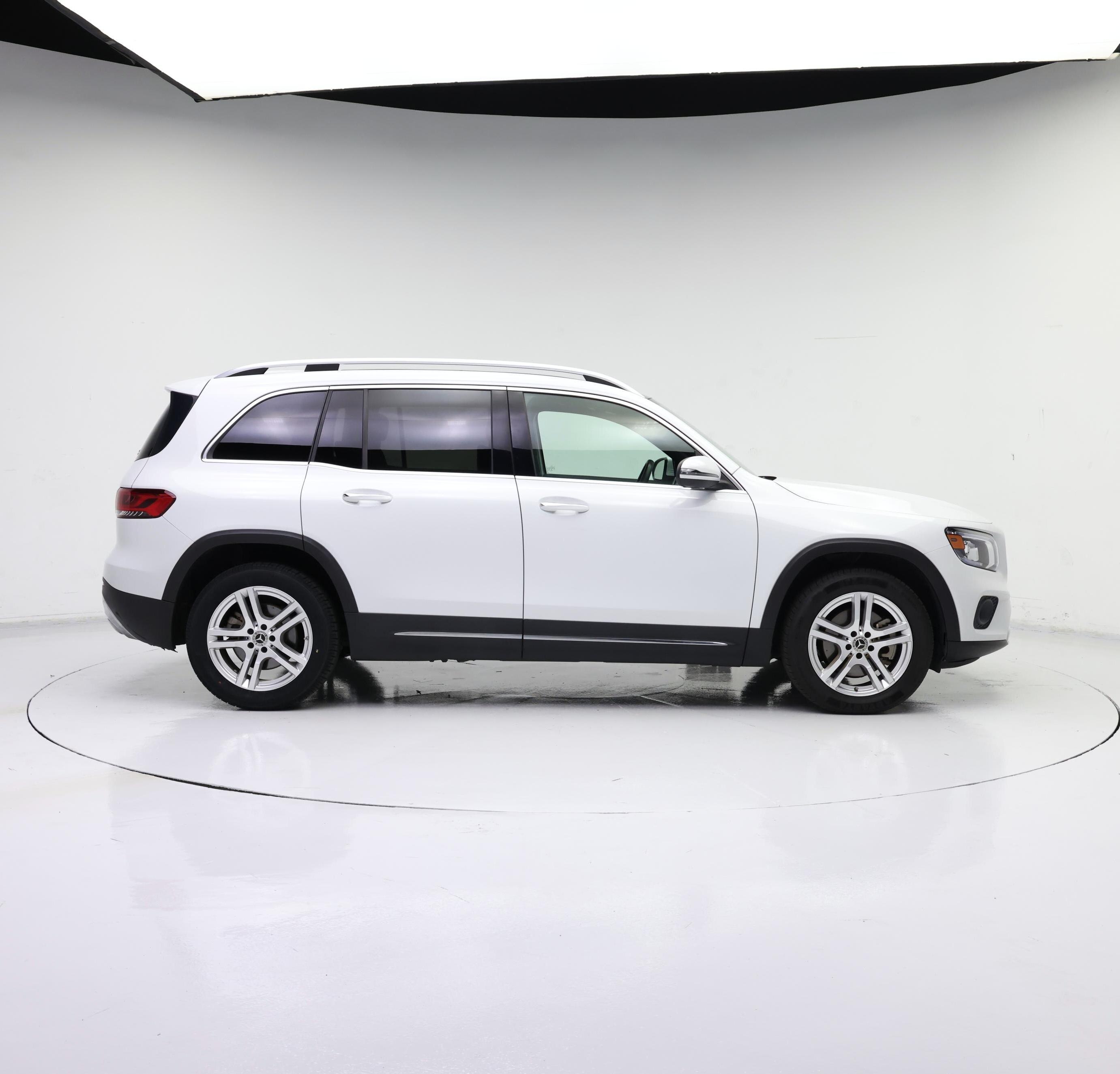 Thumbnail: 2020 Mercedes-Benz GLB - 7