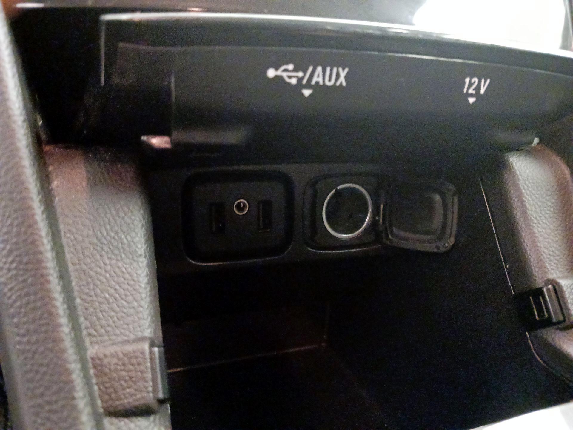 Thumbnail: 2022 Buick Encore - 18