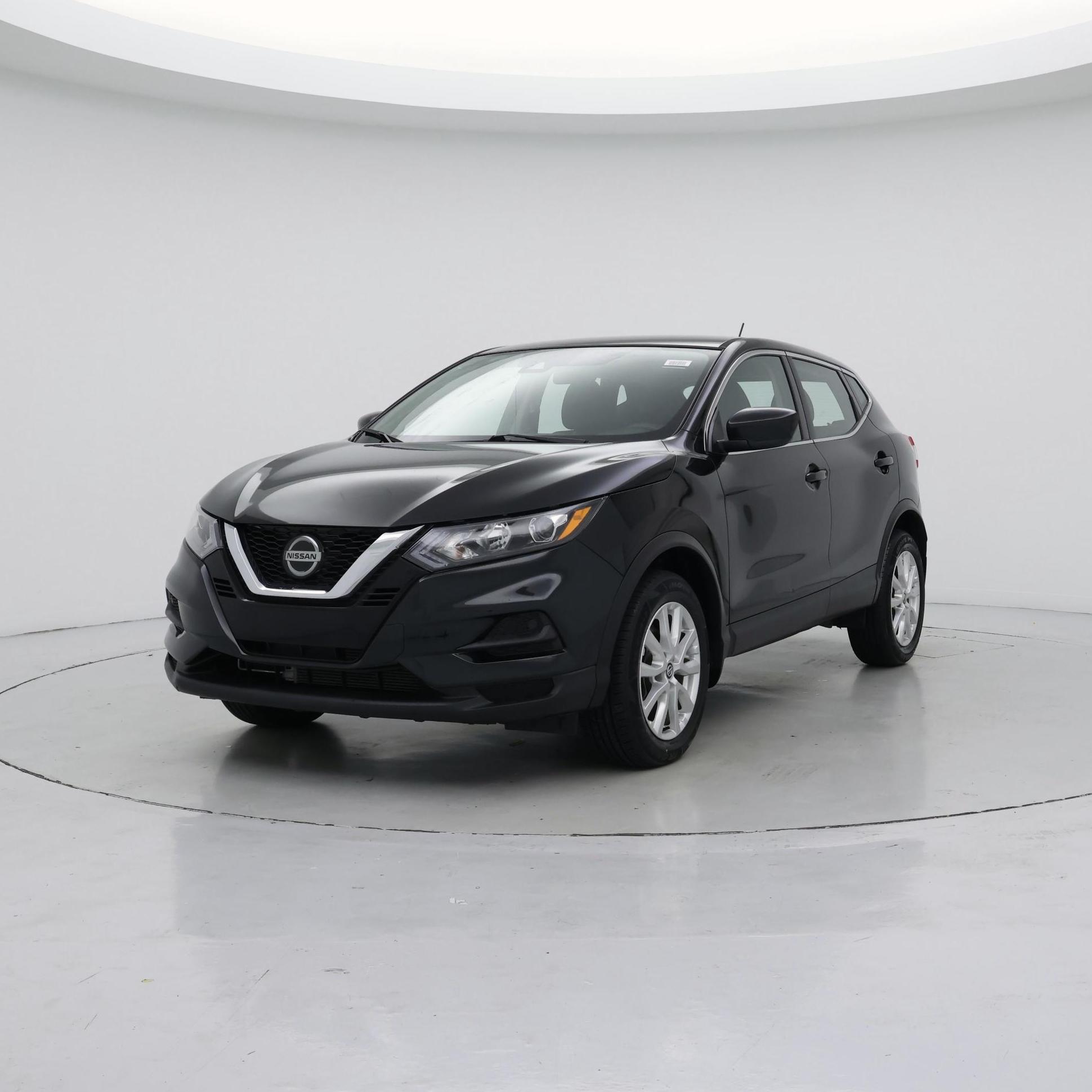 Thumbnail: 2021 Nissan Rogue Sport - 4