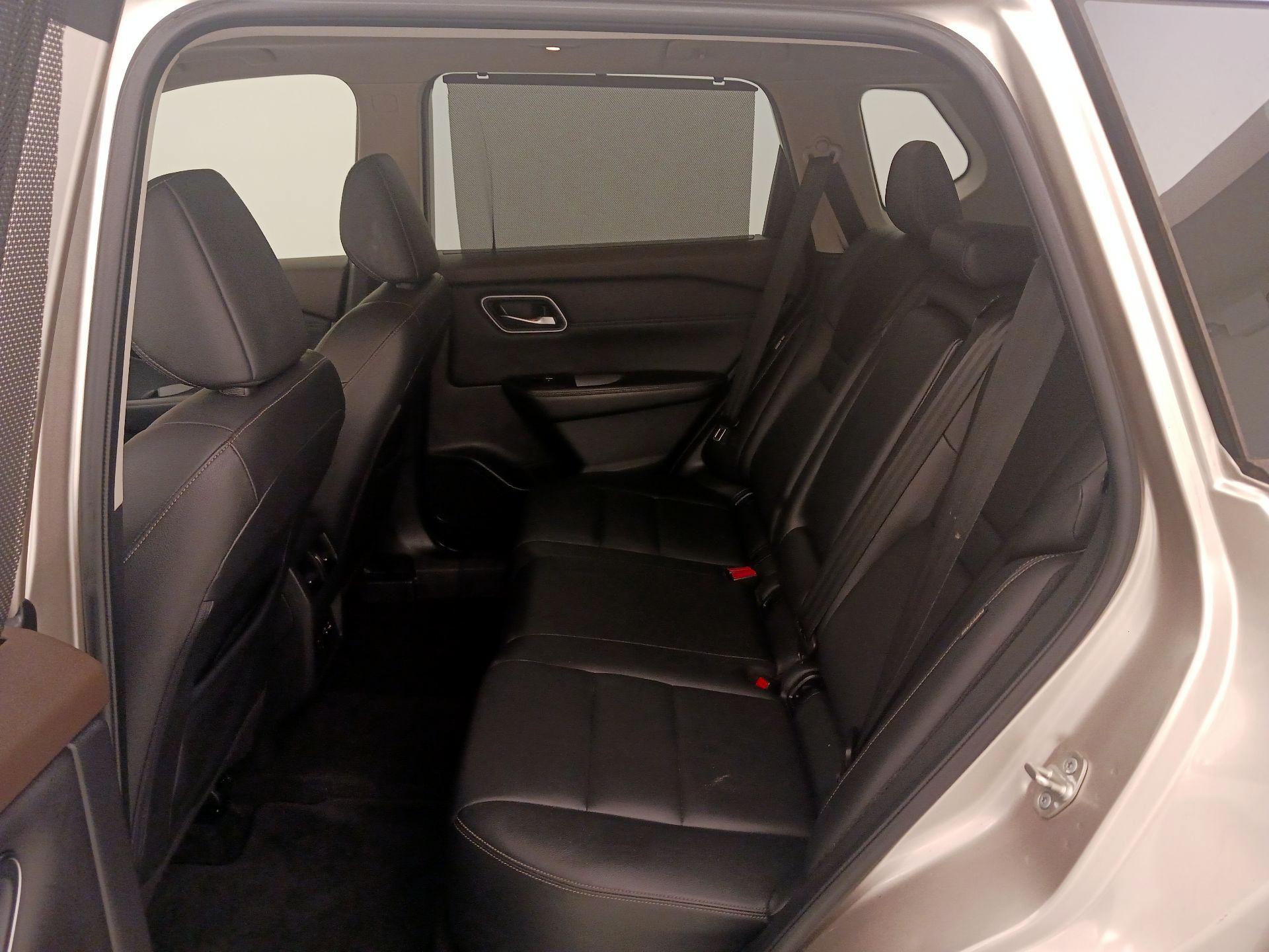Thumbnail: 2021 Nissan Rogue - 20