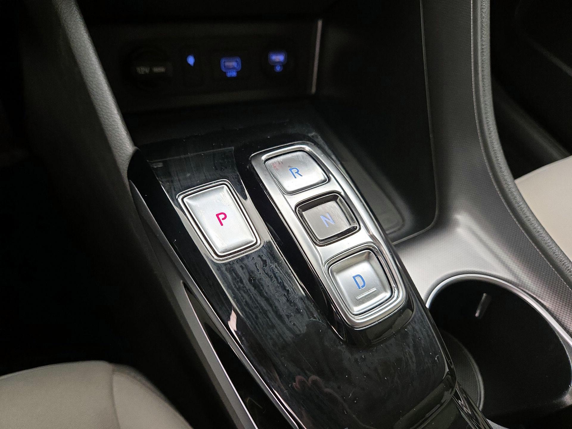 Thumbnail: 2023 Hyundai Sonata - 18