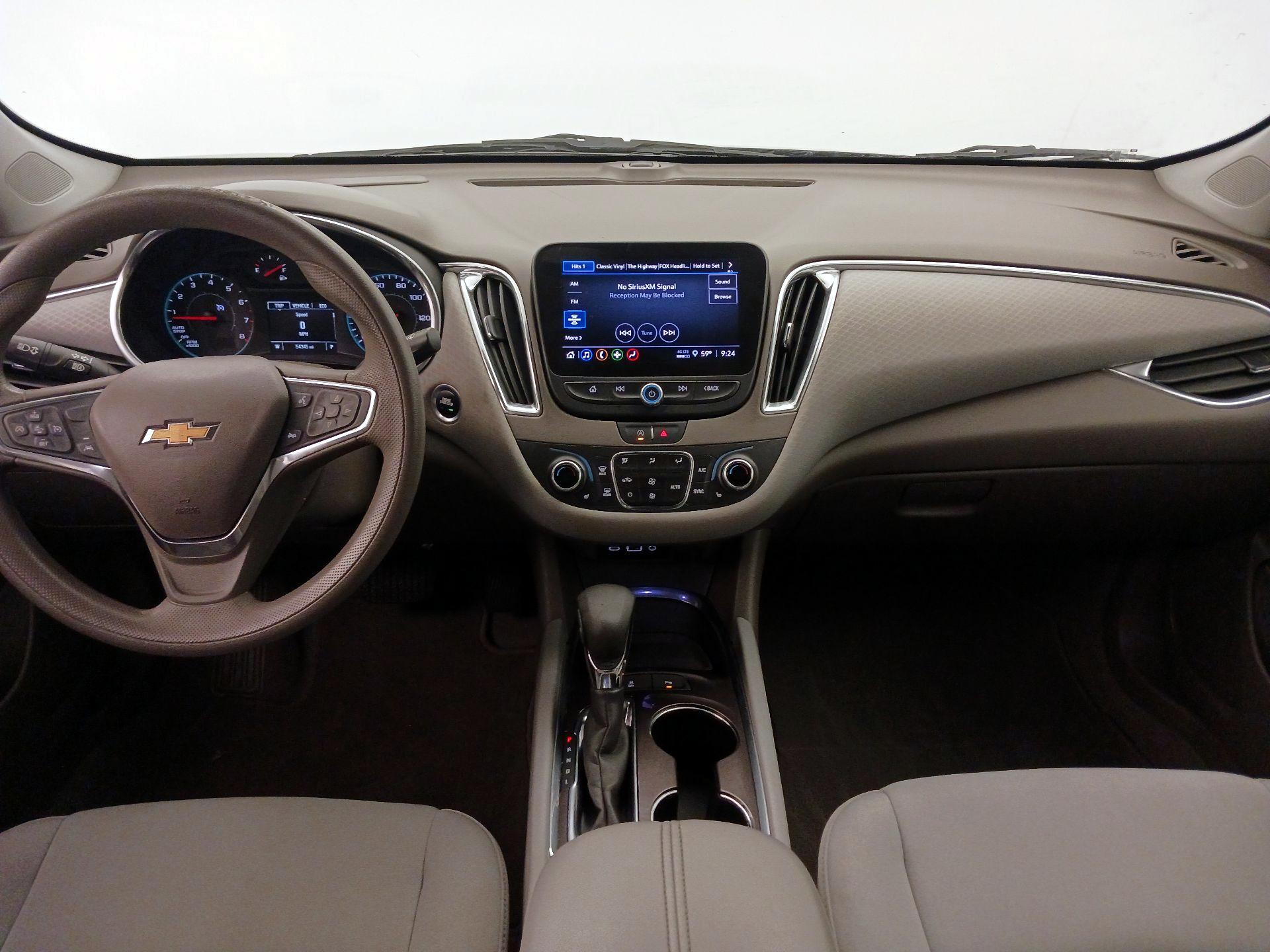 Thumbnail: 2021 Chevrolet Malibu - 9