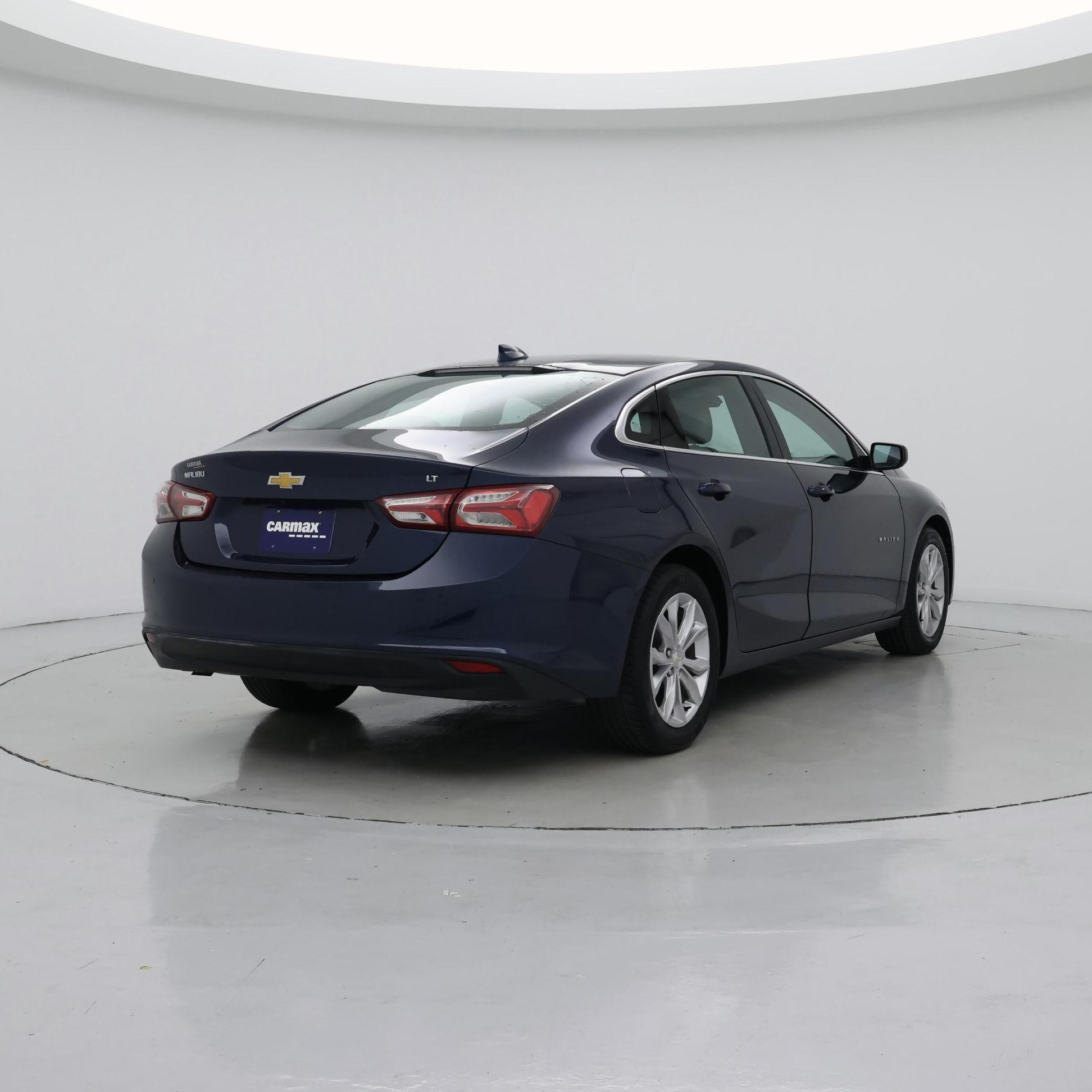 Thumbnail: 2021 Chevrolet Malibu - 8