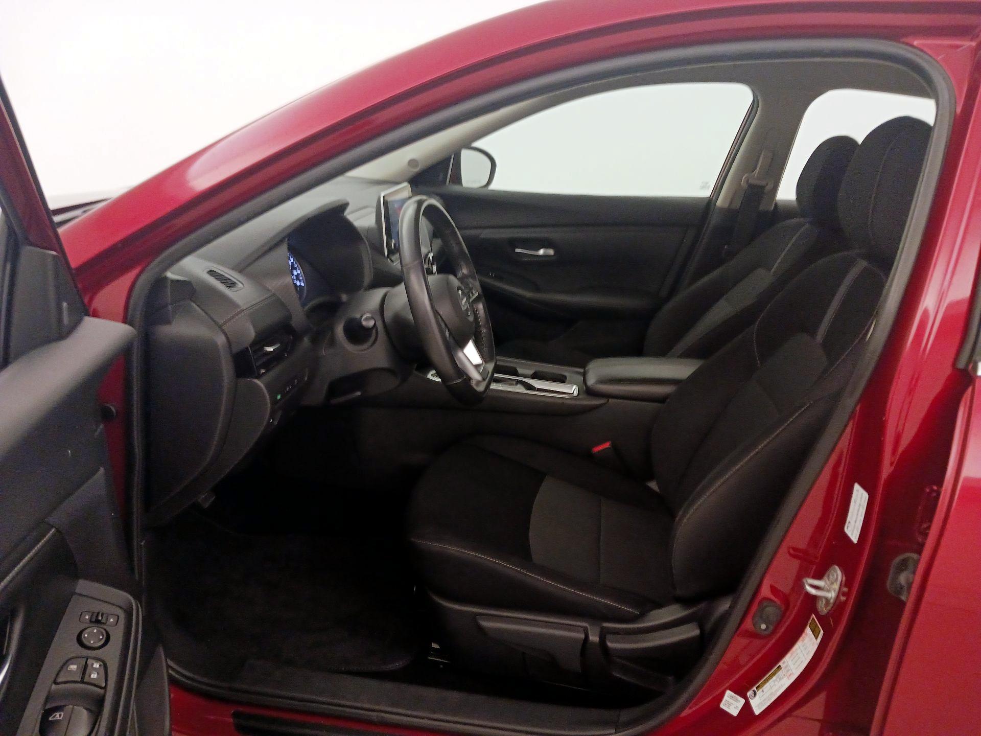 Thumbnail: 2021 Nissan Sentra - 11