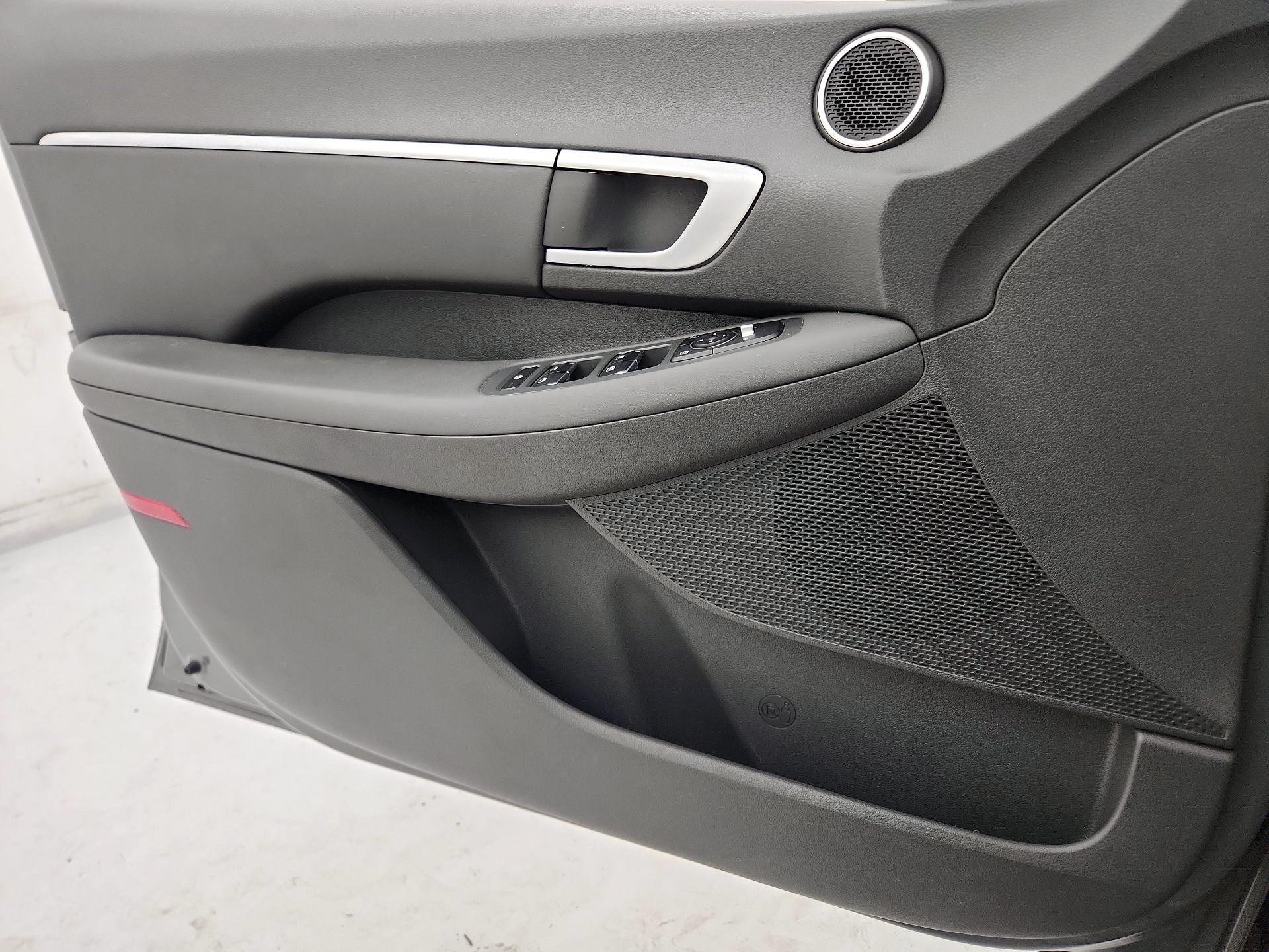 Thumbnail: 2021 Hyundai Sonata - 12