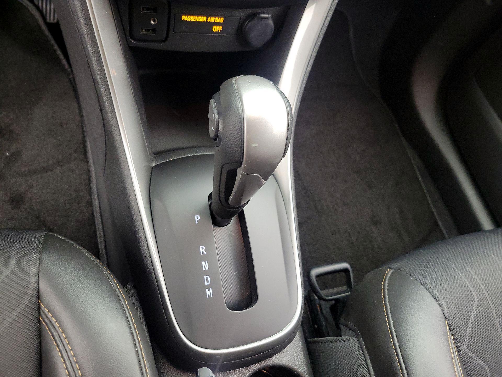 Thumbnail: 2020 Chevrolet Trax - 17