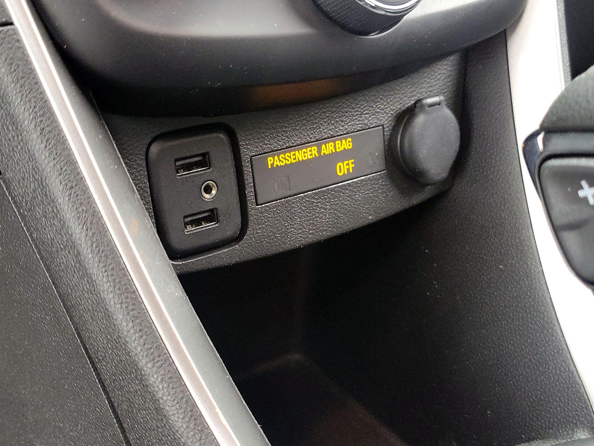 Thumbnail: 2020 Chevrolet Trax - 18