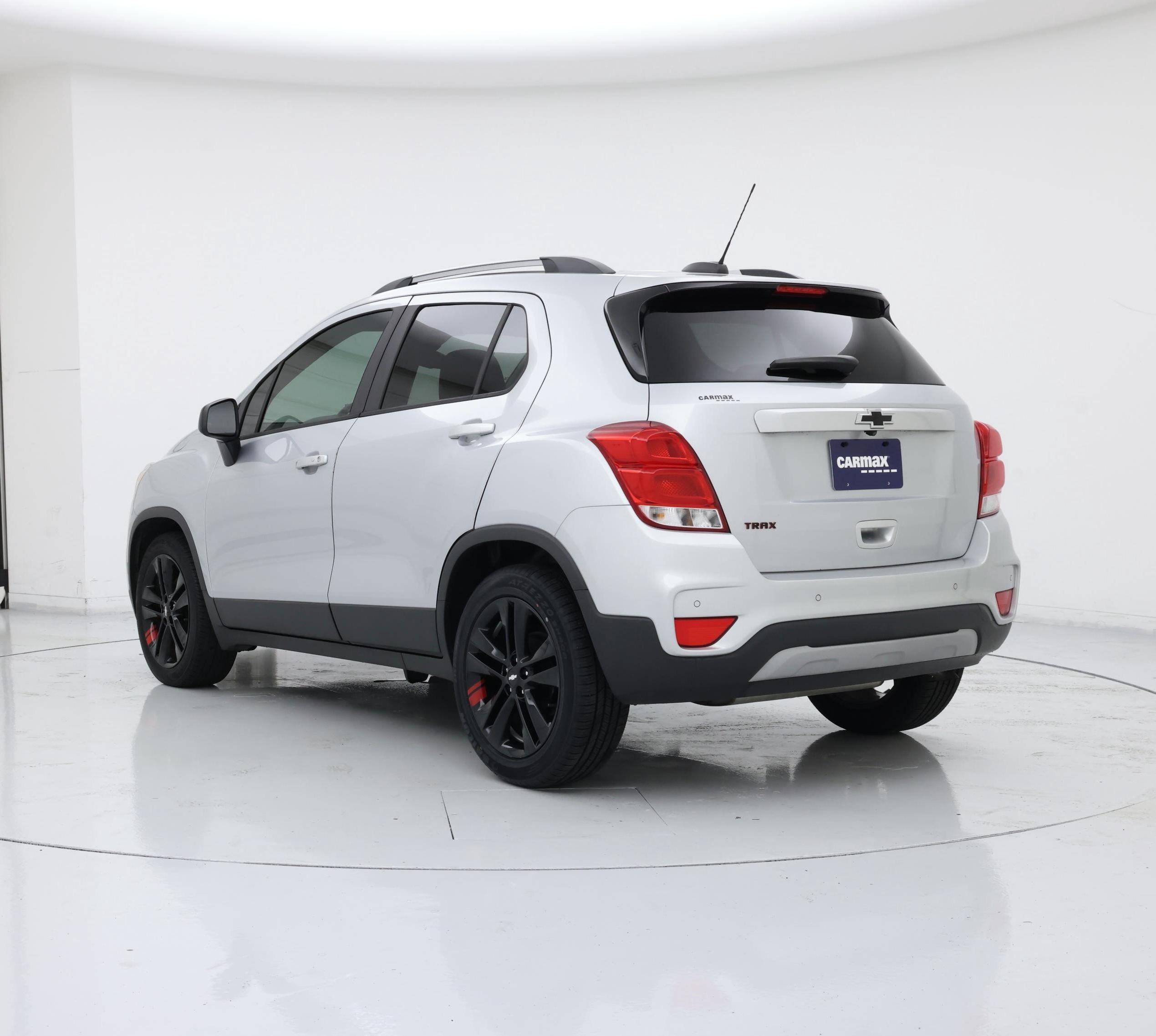 Thumbnail: 2020 Chevrolet Trax - 2