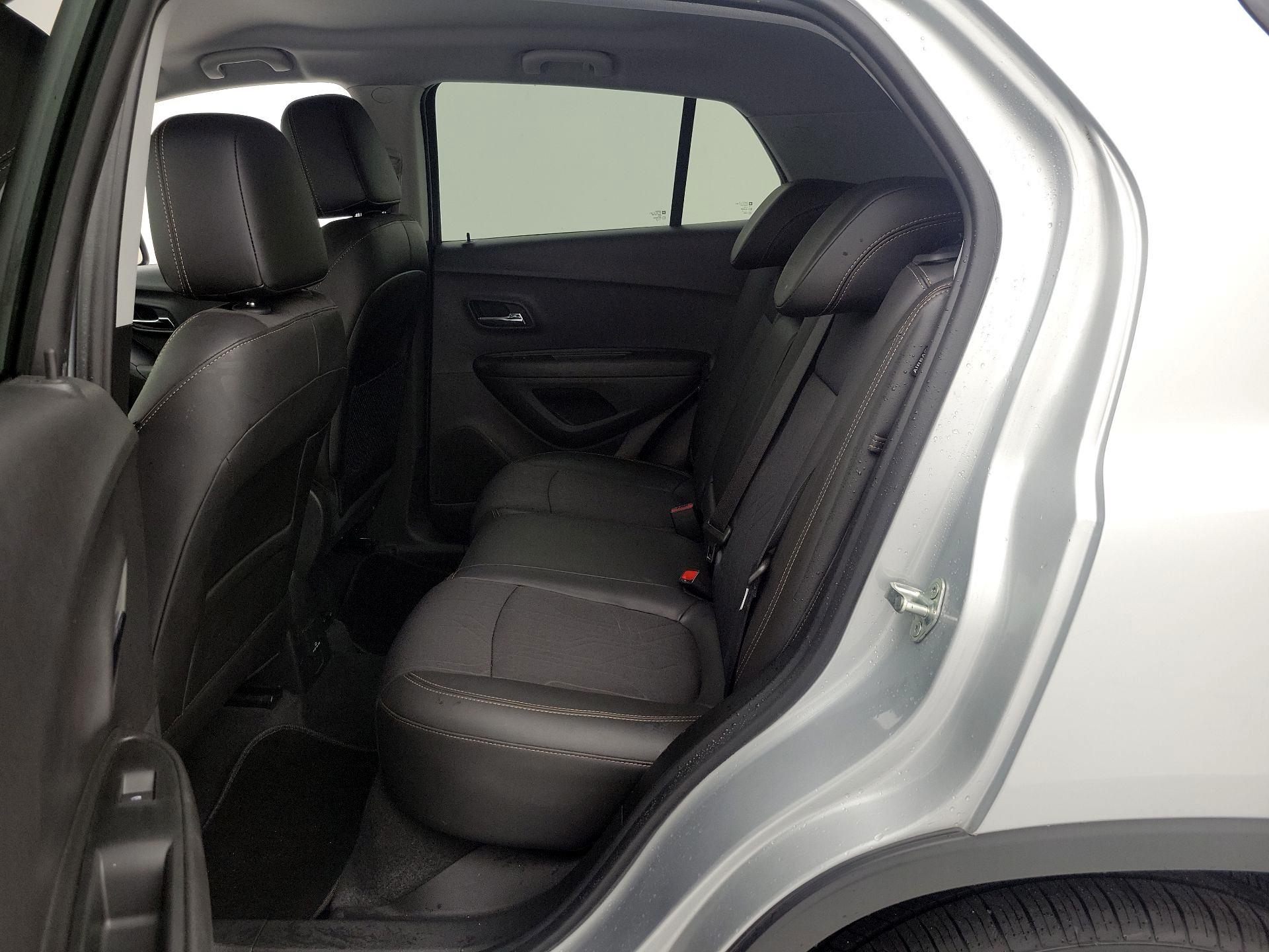 Thumbnail: 2020 Chevrolet Trax - 19