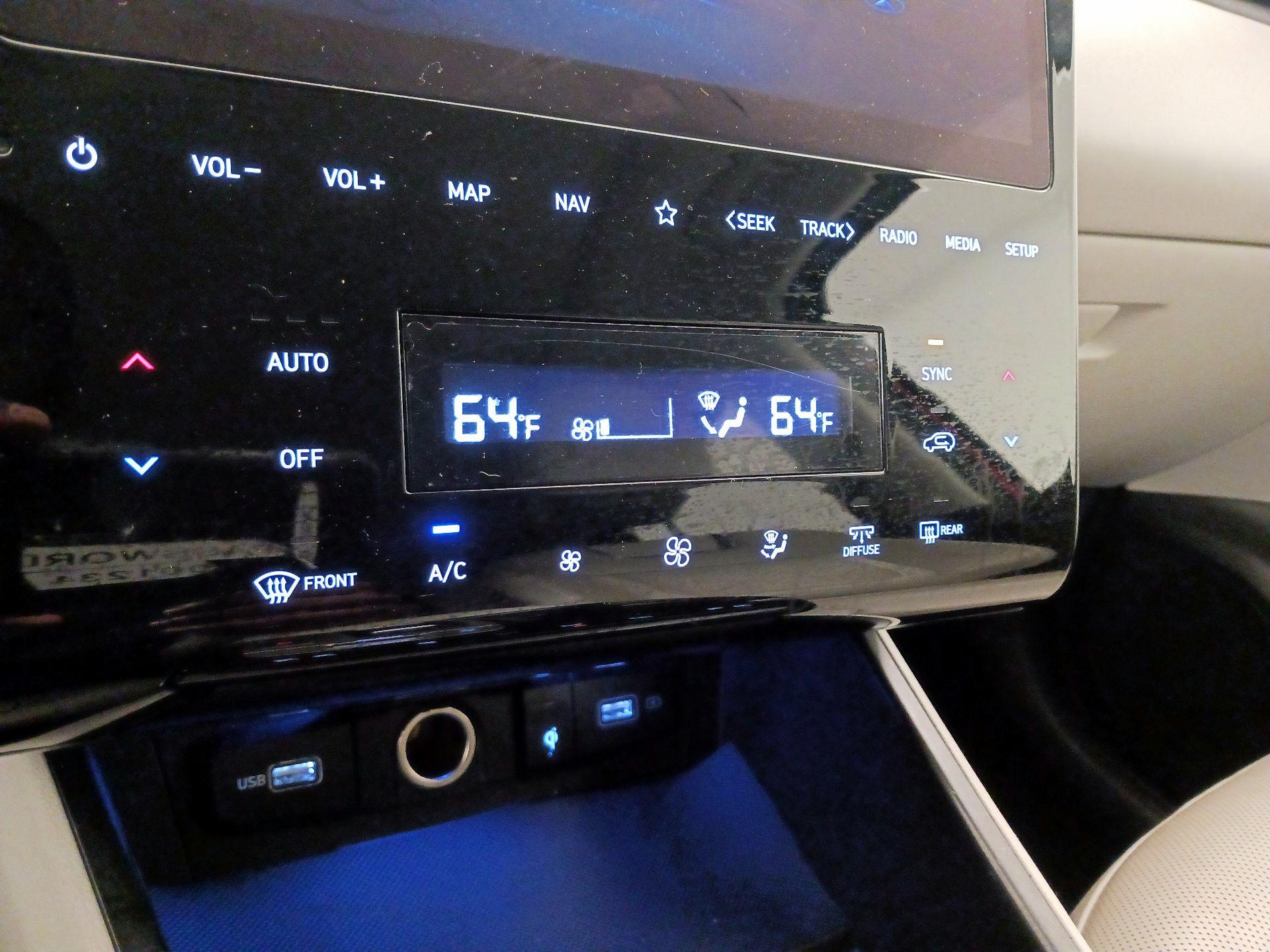 Thumbnail: 2022 Hyundai Tucson - 17